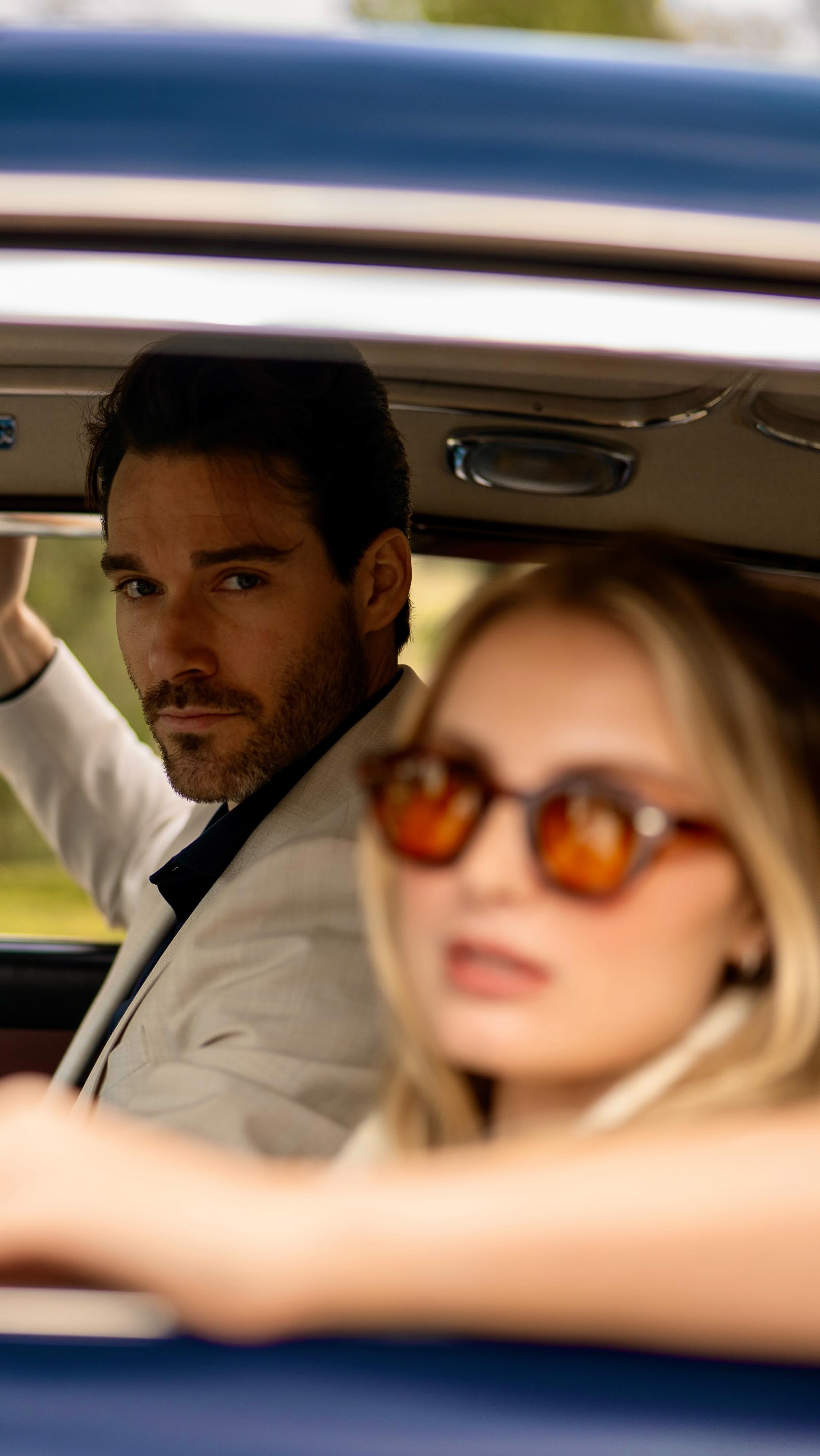 Goodwin Smith SS25.
Filmed on location at @slaughtersmanor
Shot for @goodwinsmithuk
Dir/Prod - @tr_howard
DOP - @samsutterlin
Photography - @russellcobb
H&MU - @jessicarose.makeupartist
Talent - @marthaliversedge @austinpollak
Logistics - @fasternipper