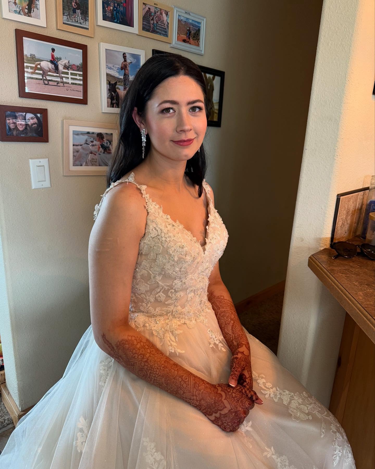 #bride #bridalmakeup #bridal #bridalmakeupandhair #coloradowedding #airbrushmakeupartist #softglam