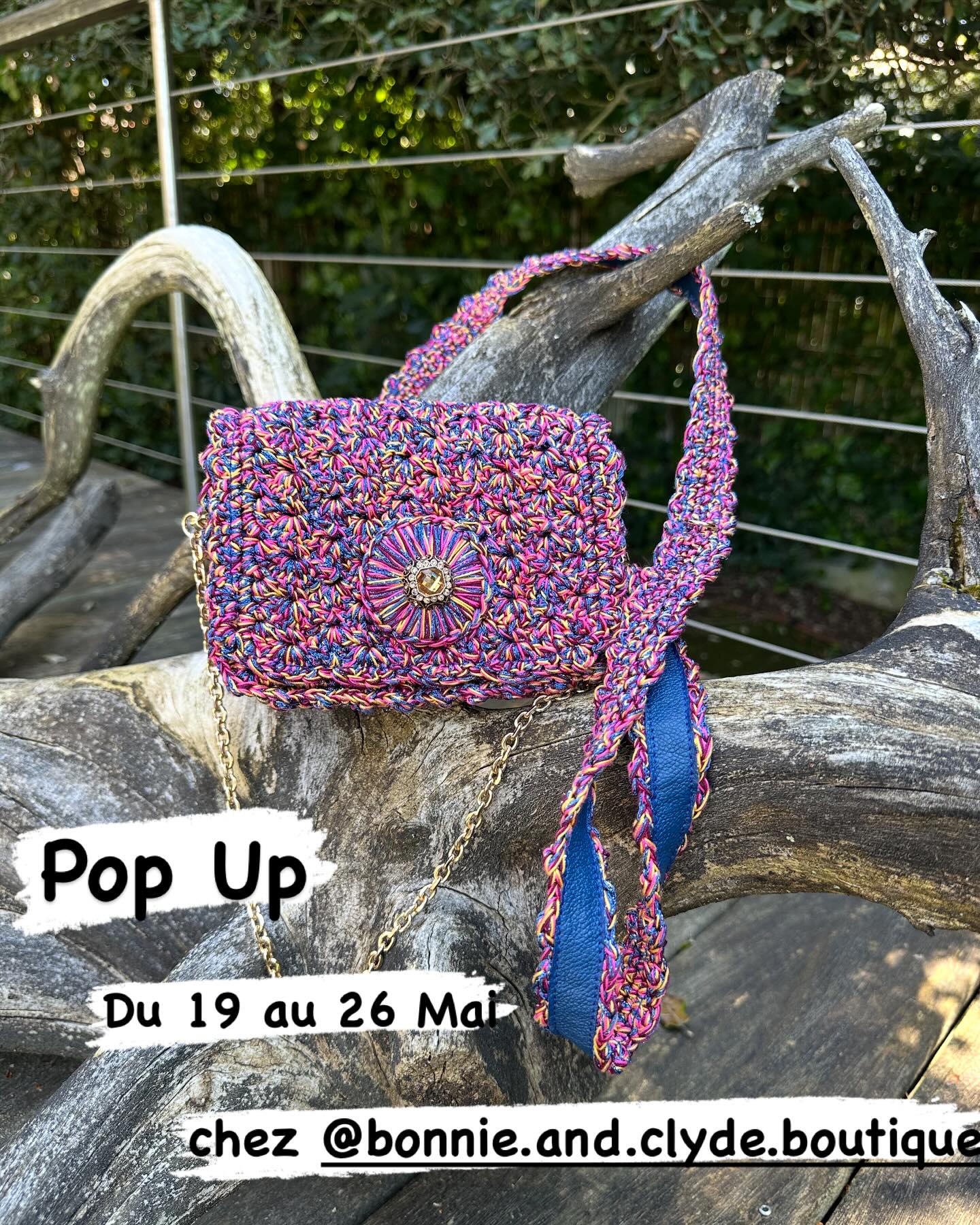 Le sac Victoire
Sac bijoux en crochet doublé cuir
#sac #maroquinerie #crochet #cuir #faitmains #madeinfrance❤️withlove