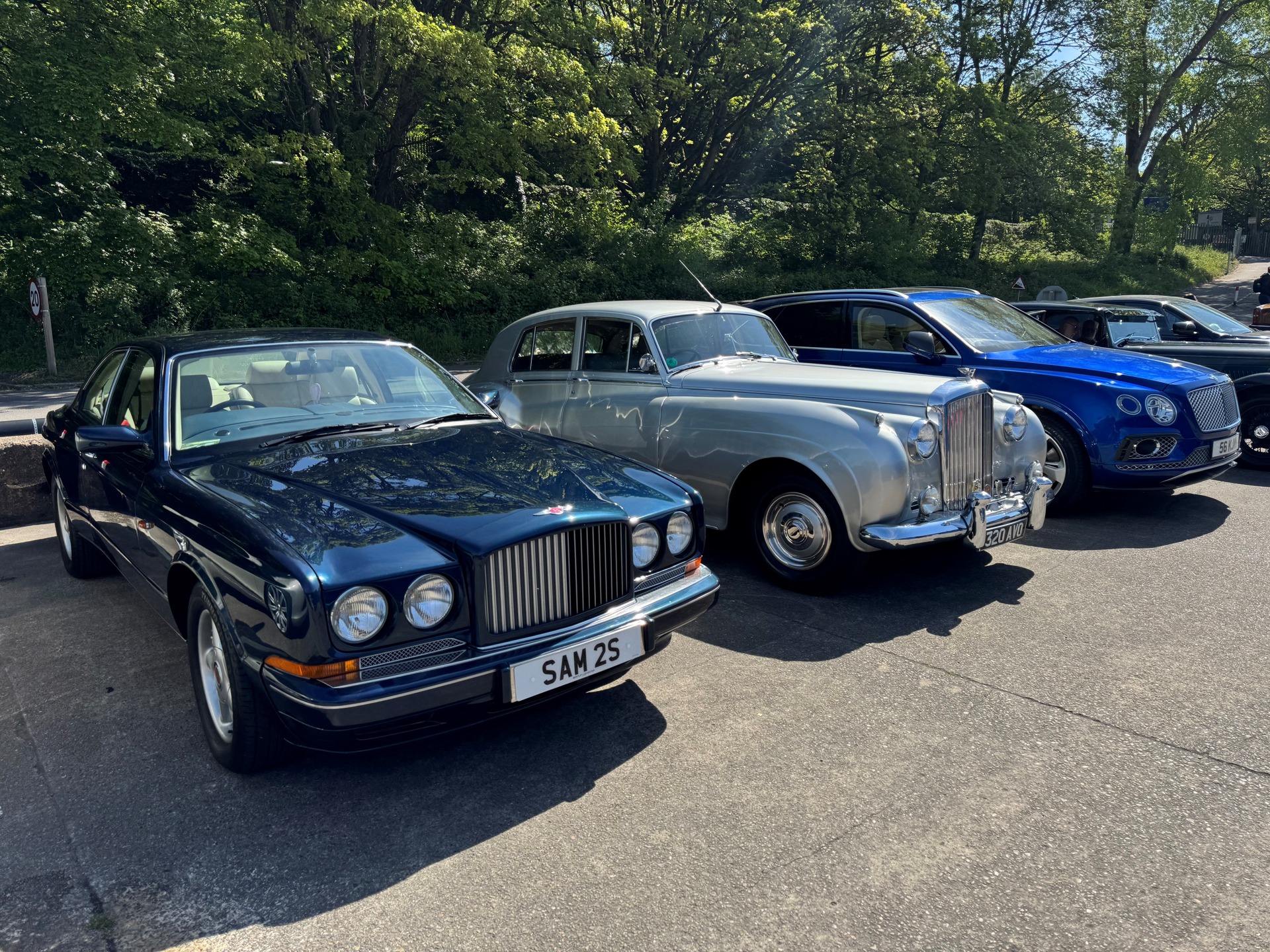 Great to see our cars at the Great British Car Journey Rolls Royce & Bentley Day last weekend!
#lentonlimousines
#greatbritishcarjourney