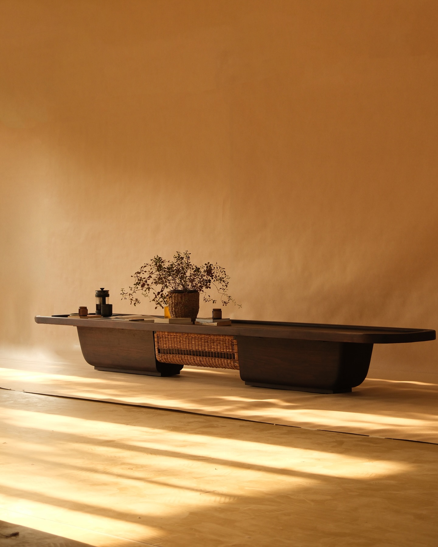 No more peeking :)
Here she is - the Dali Coffee Table, in full.
Born from a single trunk, made for a home full of stories.
Commissioned for @anurag.khanna ‘s House of Galleries, designed by @architecturebrio
#houseofgalleries
Shot by - @sumanyuvasudeva