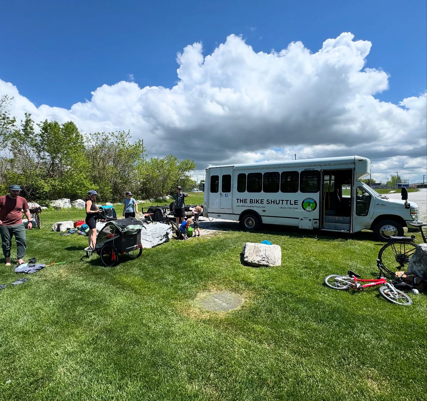 4 adults, 3 kids, 2 trailers, 5 bikes…takes a few minutes to pack up for a 4 day bike ride on the LVRT. Thankful for this great trailside drop location at the back of the Swanton Recreation Center! Also the sunny days and people this week! #mayisbikemonth #bikeshuttle #lamoillevalleyrailtrail #lvrt #bikelamoille #springinvermont #bikevt #bikevermont #bikeseason