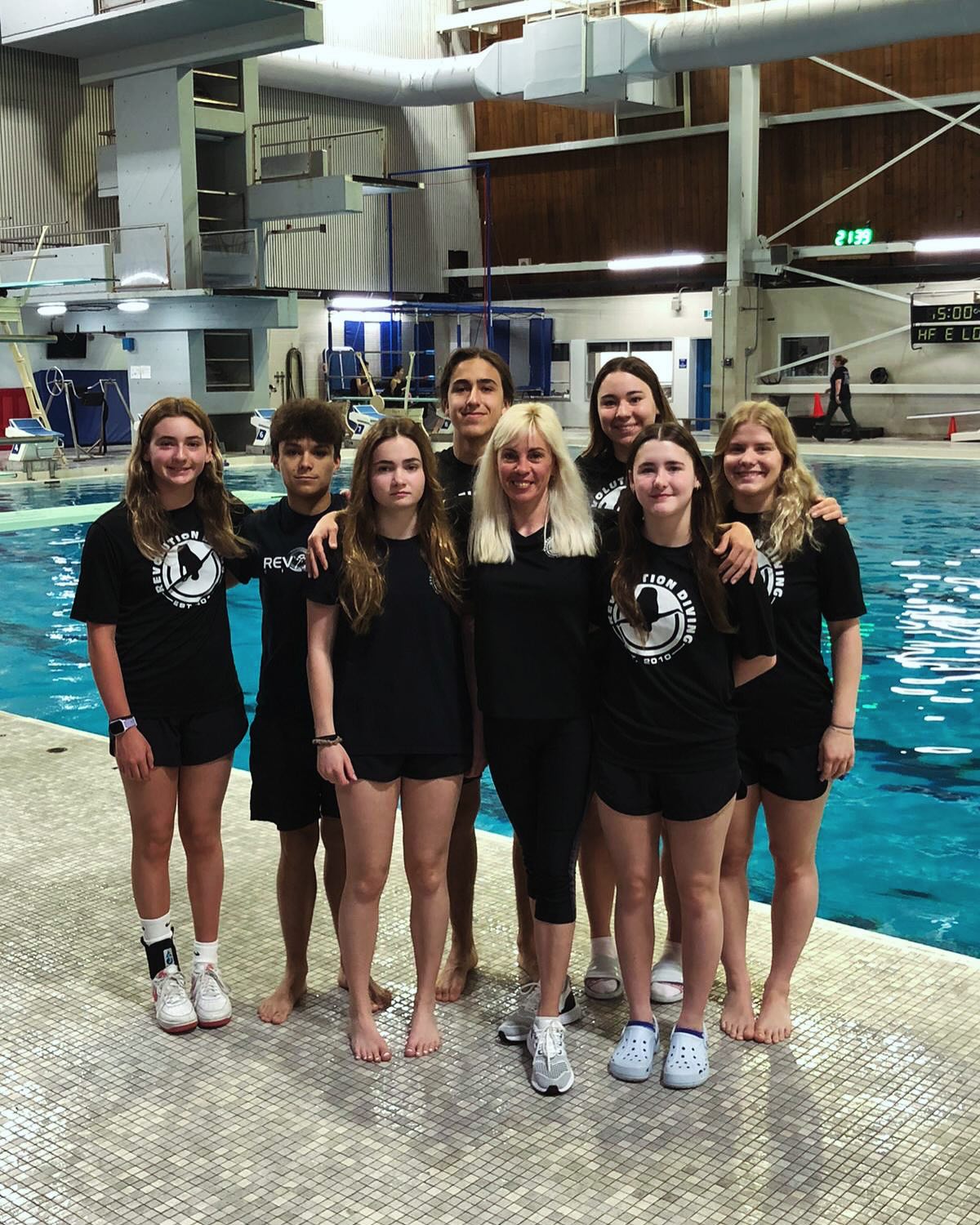 The Team at Ottawa provincials🙌
Finishing the Girls A Event, results today @zita.bernatsky 3rd 🥉 , Evey 10th 👏 , @adyson_downey 13th 🙌 @ Corydon 15th.
Congratulations lady’s!!
@dallasludwick @sserbik