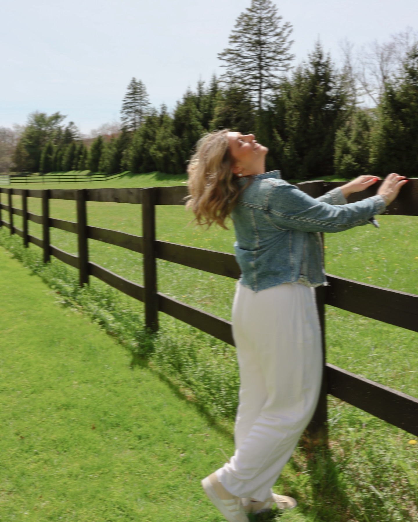 📸 7 Things I Learned Before 27
Turning 27 felt like a quiet milestone.I have a deeper understanding of who I am, what I value, and how I want to show up in the world. Here are a few things I’ve learned along the way:
1. You’re allowed to outgrow people, places, and versions of yourself.
2. Quality over quantity when it comes to friendships
3. Things always work out they way they are meant to
4. Creating a community is extremely important
5. Saying no is okay
6. Healing is not linear, but it’s always worth it.
7. There’s no timeline for success