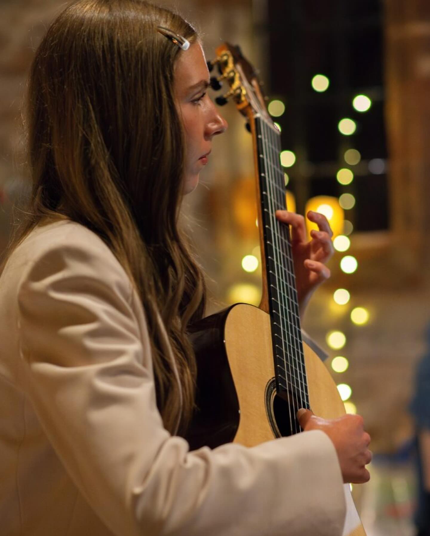 ☆the most gorgeous performance space last friday☆
‘the crypt sessions’ presented by the @foodunioncoventry & @coventry_cathedral_events
was also really cool to play alongside the fabulous @dukekeatsmusic !