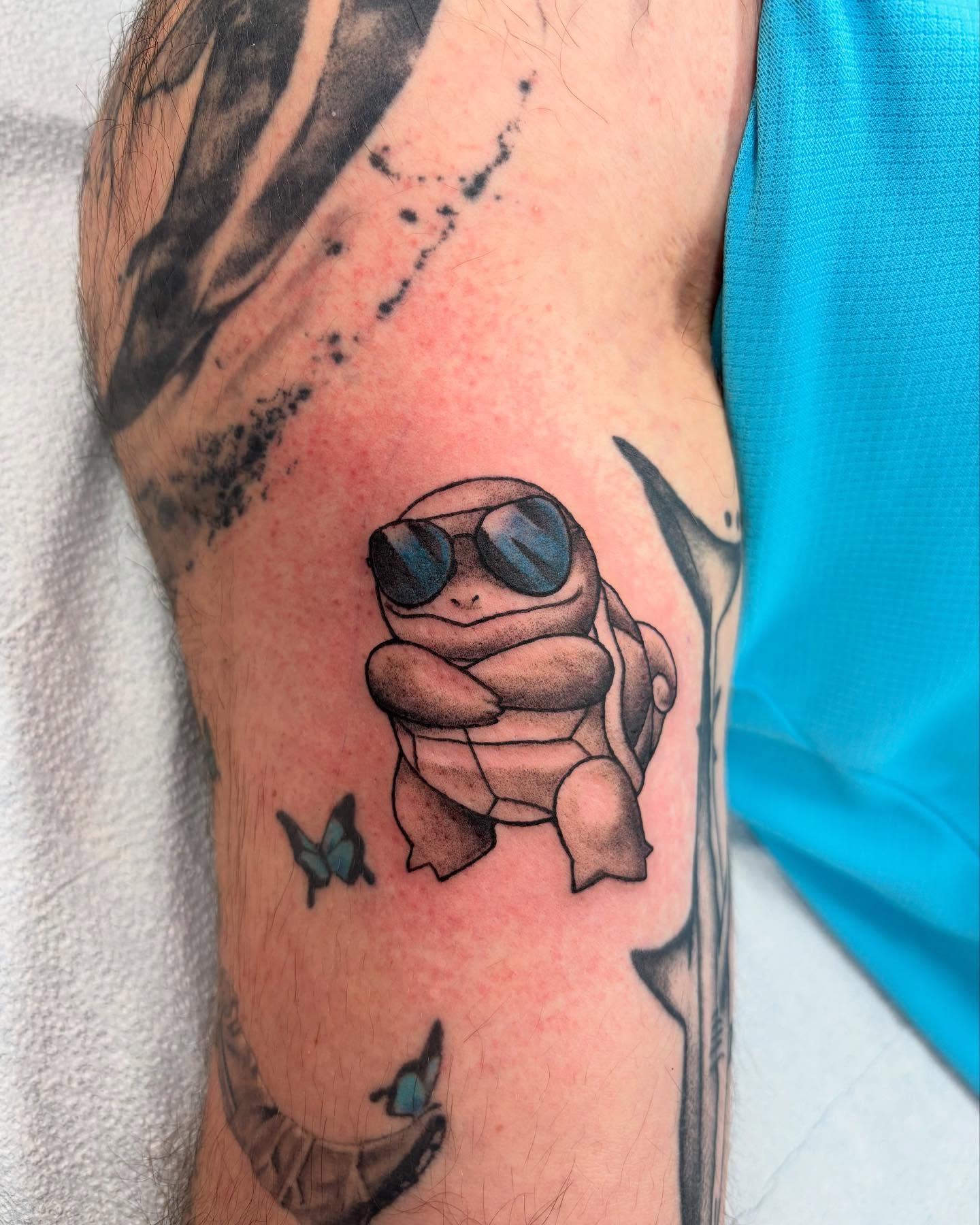 Couple lil fillers! Always up for all of the Pokemon tattoos… #tattoo #pokemon #pokemontattoo #squirtle #squirtletattoo #animetattoo #queertattooartist