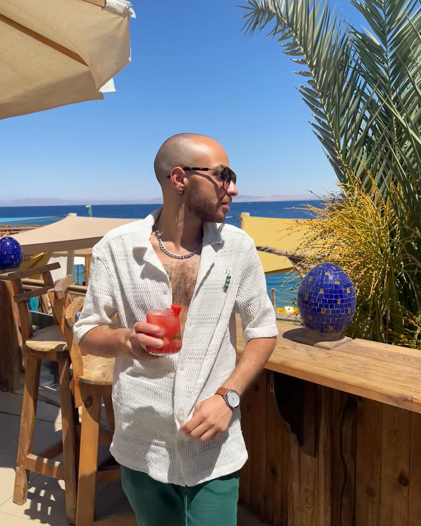 Annual me-being-hot-on-a-beach because consistency is a virtue and I’m v virtuous.
PC: @hoda_hatem