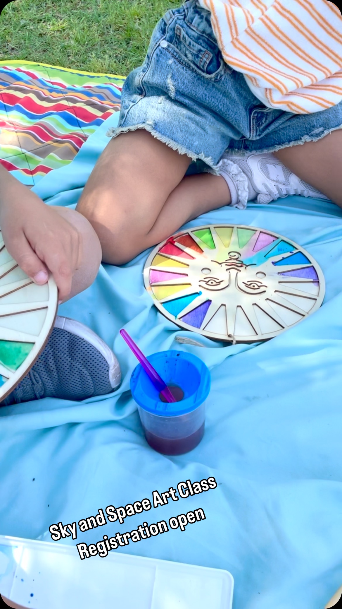 Sky and Space Science and Art Class (K-2) is now open for registration! AnatomyArtGallery.com/classes #arizonaesa #arizonaartclasses #eastvalleymoms