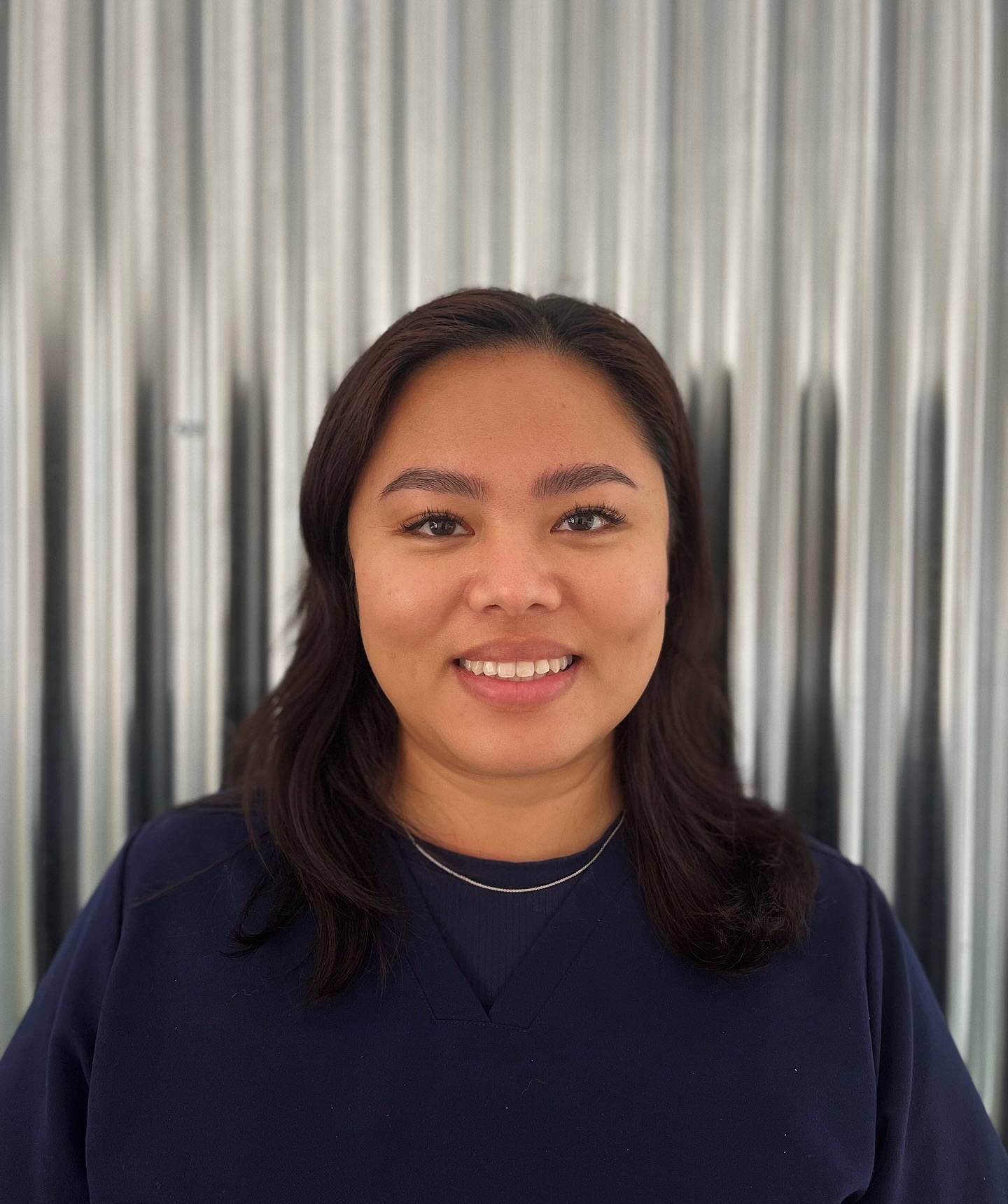 Obsessed with how these eyelash extensions turned out! We also gave her brows a light touch-up with threading. A few spots are still open this weekend — book your appointment! #sfbeauty #sfeyelashextensions #eyelash