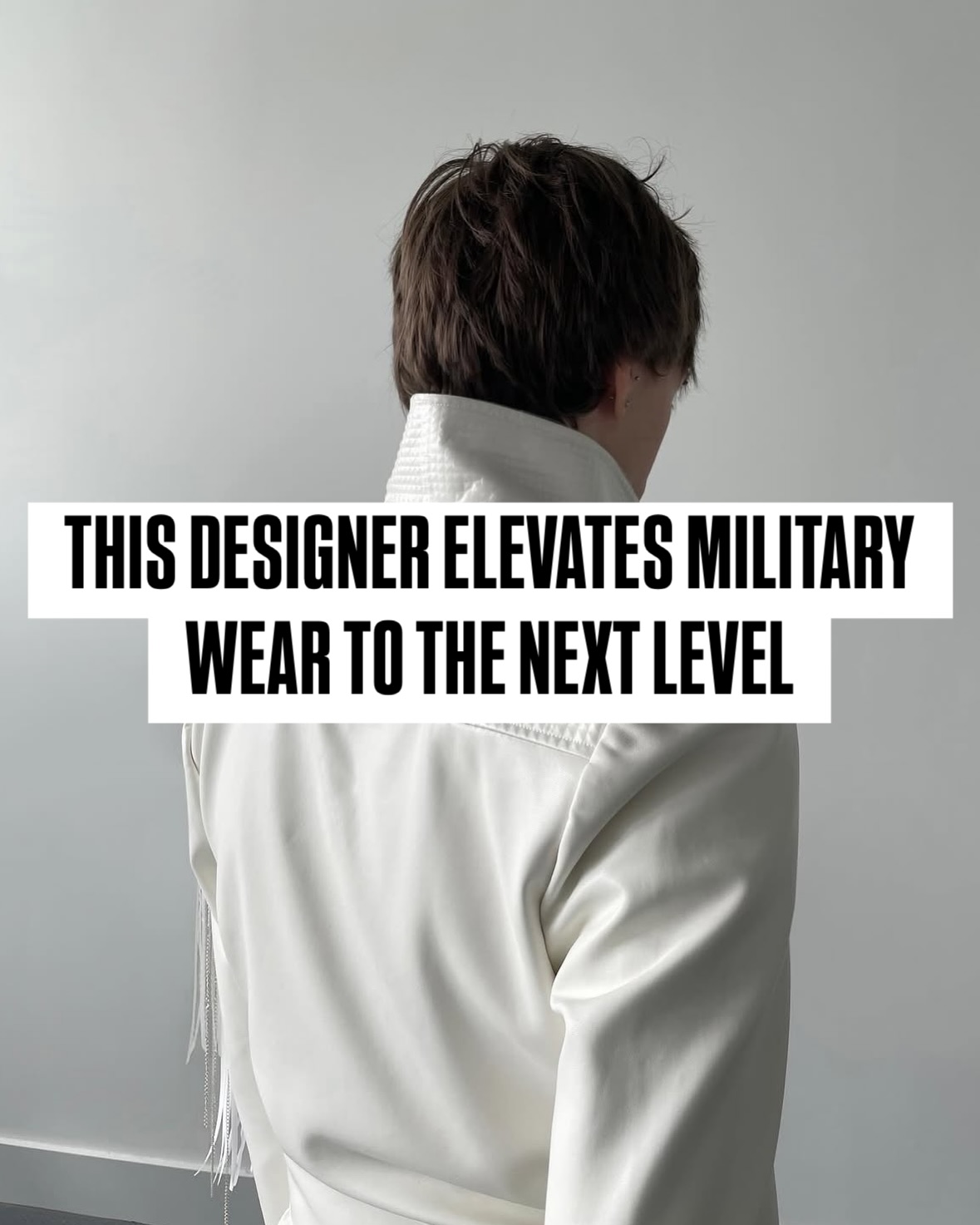 Designer @Yeqiihui (Qihui Ye) has reimagined military wear with a studded leather take on the utilitarian style of dress we associate so much with the rugged lifestyle it endures.
With this creative’s take, we see clean lines, pure whites, and detailing that softens the harsh realities of militalia. Paired with a patent set of black knee high boots and silver moment on the hand, the pieces pop with regality. Pop regality for sure, echoing times of Freddie Mercury.
Either way you interpret it, the pieces are a pleasure for the eyes and we ‘salut’ Ye’s artistic ability! STAND AND DELIVER!
#FASHION #FASHIONSTUDENT #MILITARY #MILITARYWEAR #ARMY #ROYAL #REGAL #WHITE #FREDDIEMERCURY #GLOVE #BOOTS #LEATHER #STUD #STUDS #EMERGINGDESIGNER #SPOTLIGHTDESIGNER #ARTIST #ART #EMERGINGARTIST #ASTHETIKMAGAZINE #NEW #VIRAL #EXPLORE #QUEEN #PRINCE