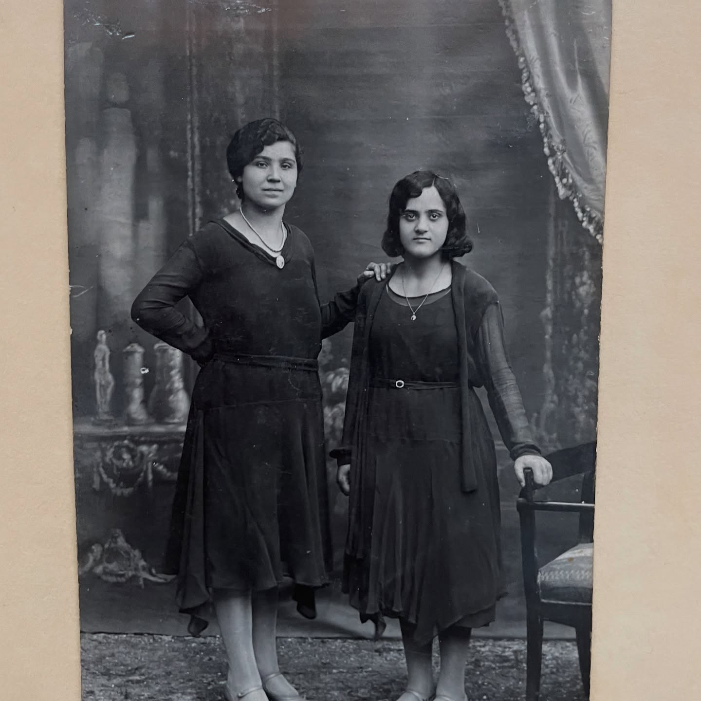 With summer approaching, you may start seeing more about Cilento — the region just south of the Amalfi Coast that’s still undiscovered by mass tourism. (Thank goodness.)
Let me tell you what it really is. The two things it’s most famous for are the ancient Greek temples at Paestum and the best buffalo mozzarella in Italy. It’s also the official birthplace of the Mediterranean Diet.
It’s also where my grandmother came from and longed for after she emigrated to New York. Where my great-grandfather built a statue on the road up to her town called Capaccio — a thank-you to the Madonna of the Granato, who he believed saved his life.
That same statue still stands today, and if you follow the road past it, you’ll arrive at Borgo La Pietraia @borgolapietraia_resort — the resort run by my family, and the place I bring all my guests who want to experience the Cilento that I love. My first small group tour there was in 2015 as you will see from this vintage Hipstamatic photo of me.
With panoramic views of both the Amalfi and Cilento coasts, and nestled at the edge of the Cilento National Park, it’s the perfect base for exploring this region.
This week I’m going to be telling you much more about Cilento including stories from 10 years of bringing guests here. Stories of people who fell in love with a place they never even knew existed.
#DanielleOteriItaly #MyCilento #BorgoLaPietraia #ItalyTripPlanning #CilentoCoast #ItalyTravelExpert #ItalianRoots #campania #southernitaly #cilento #hiddenitaly #italy #italytripplanner #offthebeatenpathitaly