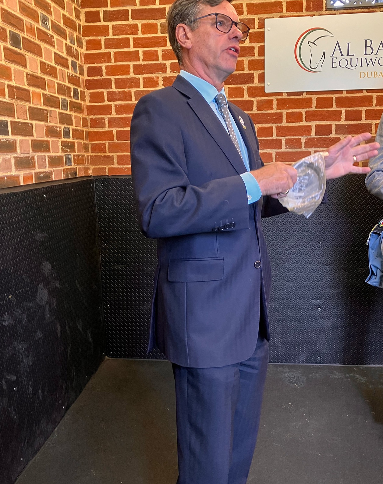Fabulous tour of the #jockey weighing room and pre-race stables @YorkRaces with former jockey Rob Earnshaw
