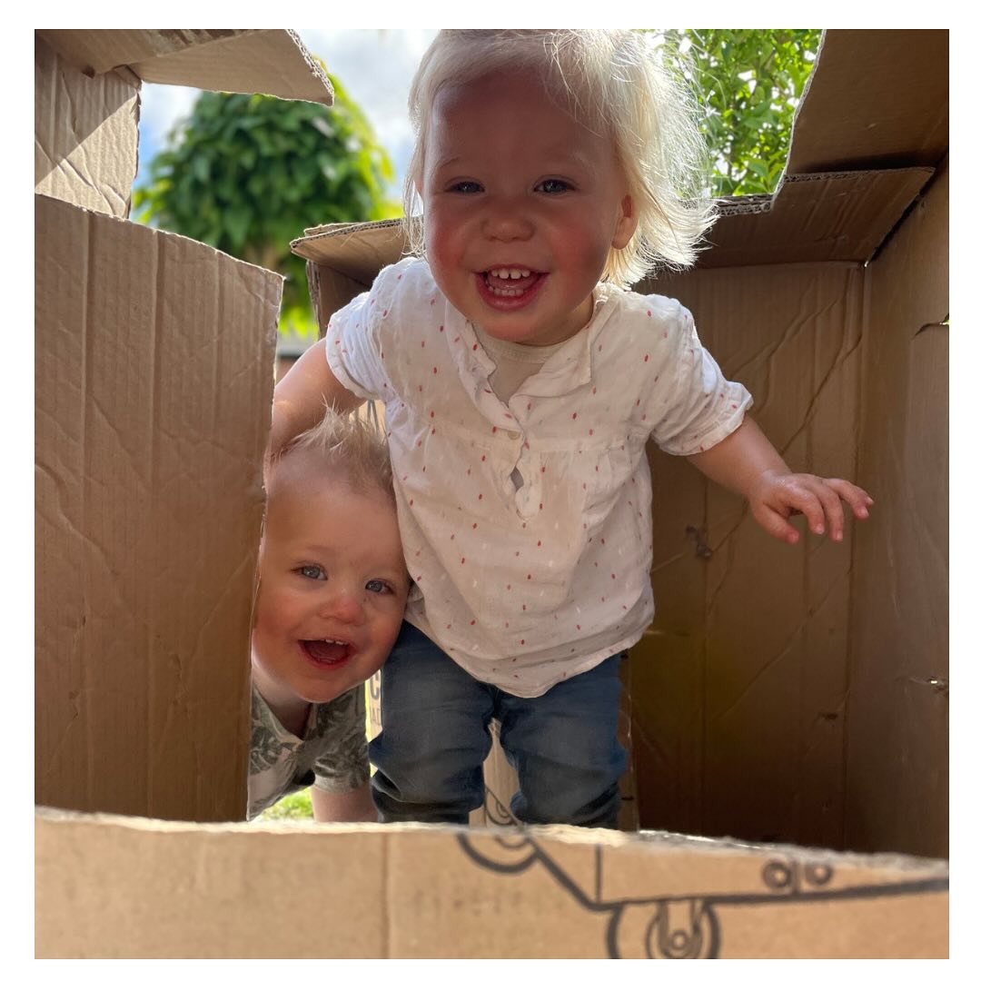 EDERVEEN - Dit is mijn huis 🏡 Steen voor steen, stapelen, metselen, verven, zo bouwen wij een huis! 🧱🏠