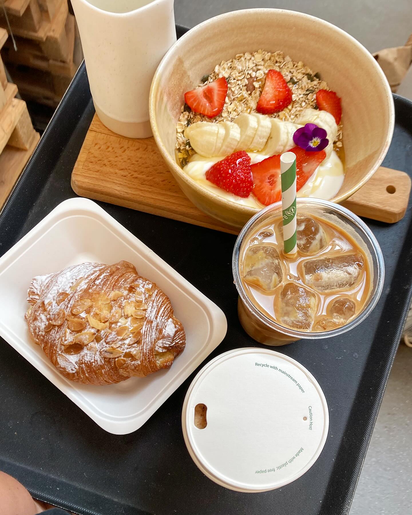 ☀️ The sun is shining and so are we at Turnip the Beet! 🌱
Enjoy this gorgeous weather with a wander down to your local deli. Grab an iced coffee, a freshly made sandwich, or a locally made ice cream and soak up the sunshine in our garden-or take it along the West Highland Way! 🥗🥪🍓
#SunnyDays #TurnipTheBeetDeli #KillearnEats #FreshFood #PicnicPerfect #westhighlandway