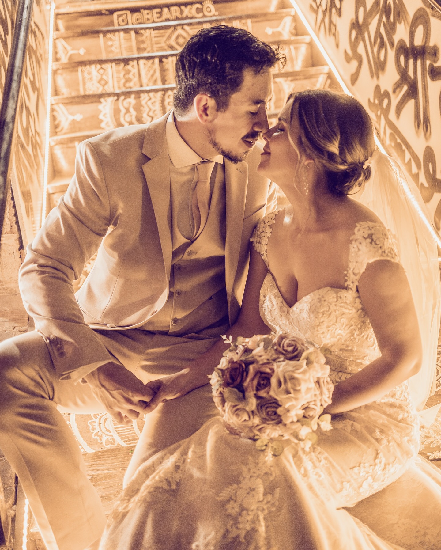 Love this set of stairs heading down to the speak easy at Studio E in Denton square!
Got such great creative shots!
#wedding #denton #dentonsquare #brideandgroom #creative #lowlight #canon #canonr6 #exploreroflight #love @scrlgallery #scrl #scrlgallery