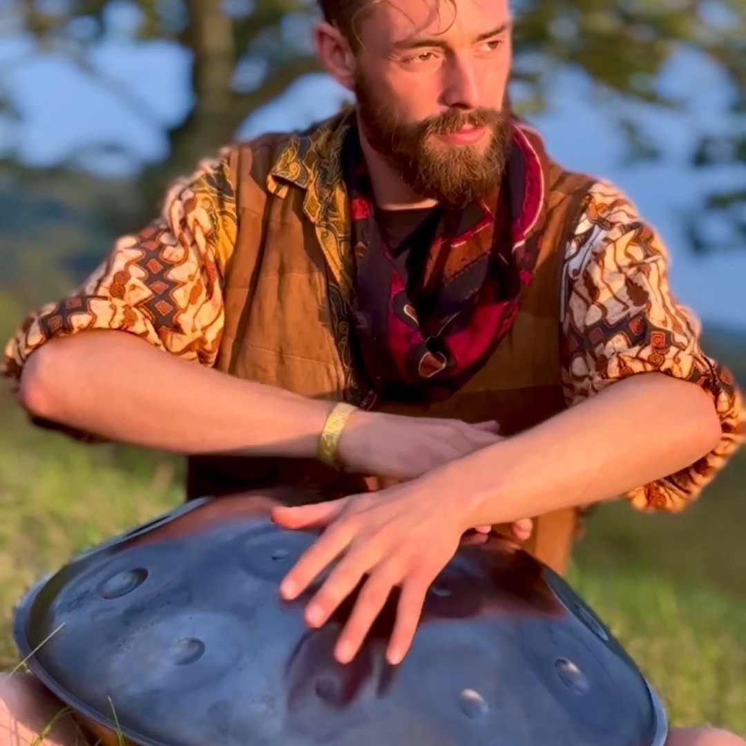 @alckemya Festival 2024.
Southern France.
Calling the return of the days like these soon to come. 🌞🍯
Merci a @loikbrnr pour la video.
C'etait l'adventure avec tout le tribu du feu @mystik_element, @apsa.hara, @akasha_danseuse_de_feu 🔥