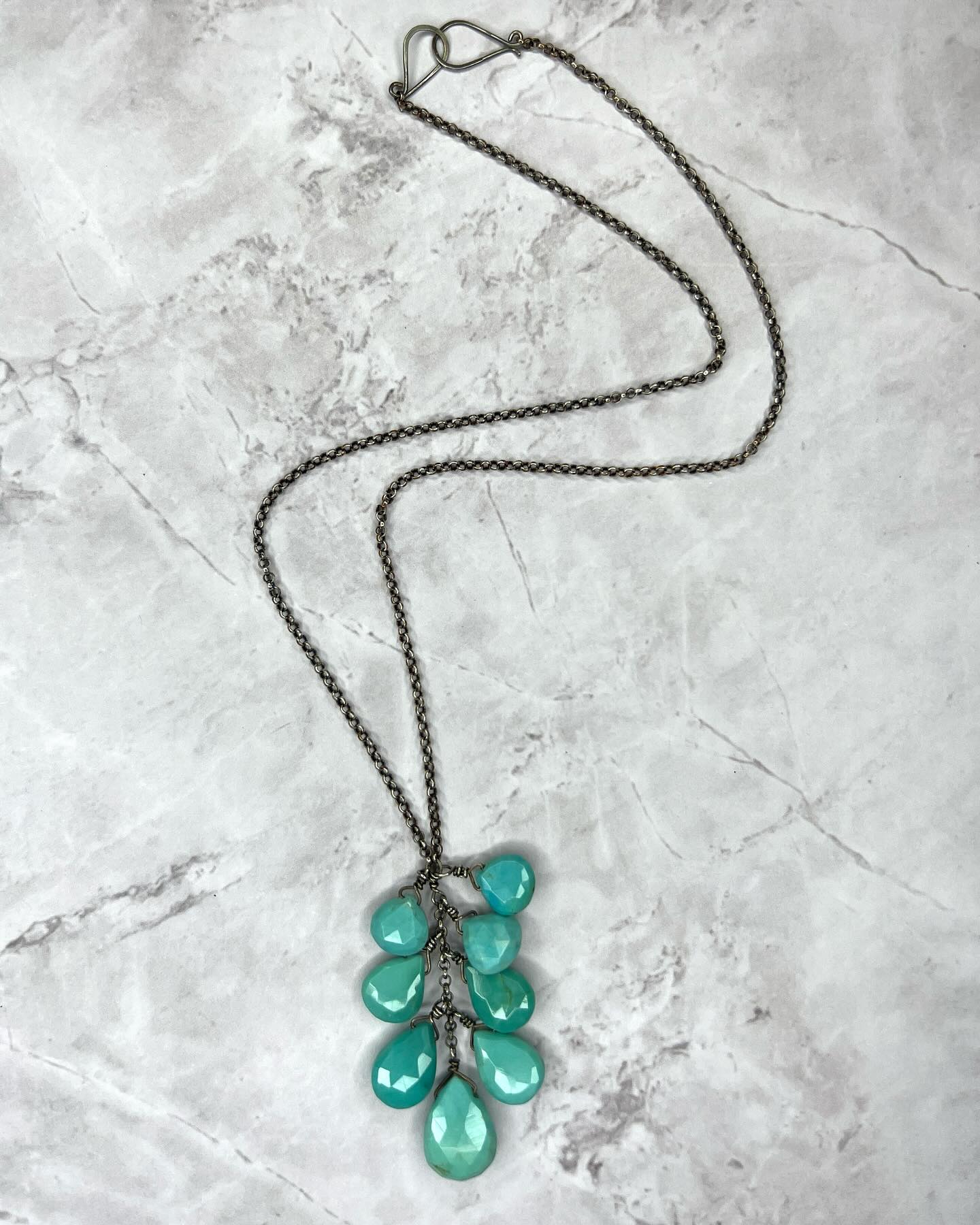 I am so excited to share that you can now find my jewelry at Coastal Supply Co. on Main Street in Vineyard Haven! Please stop in to check out these pieces and more inside this beautiful local boutique.
@coastalsupplyco_mv #marthasvineyard #jewelry #handmade