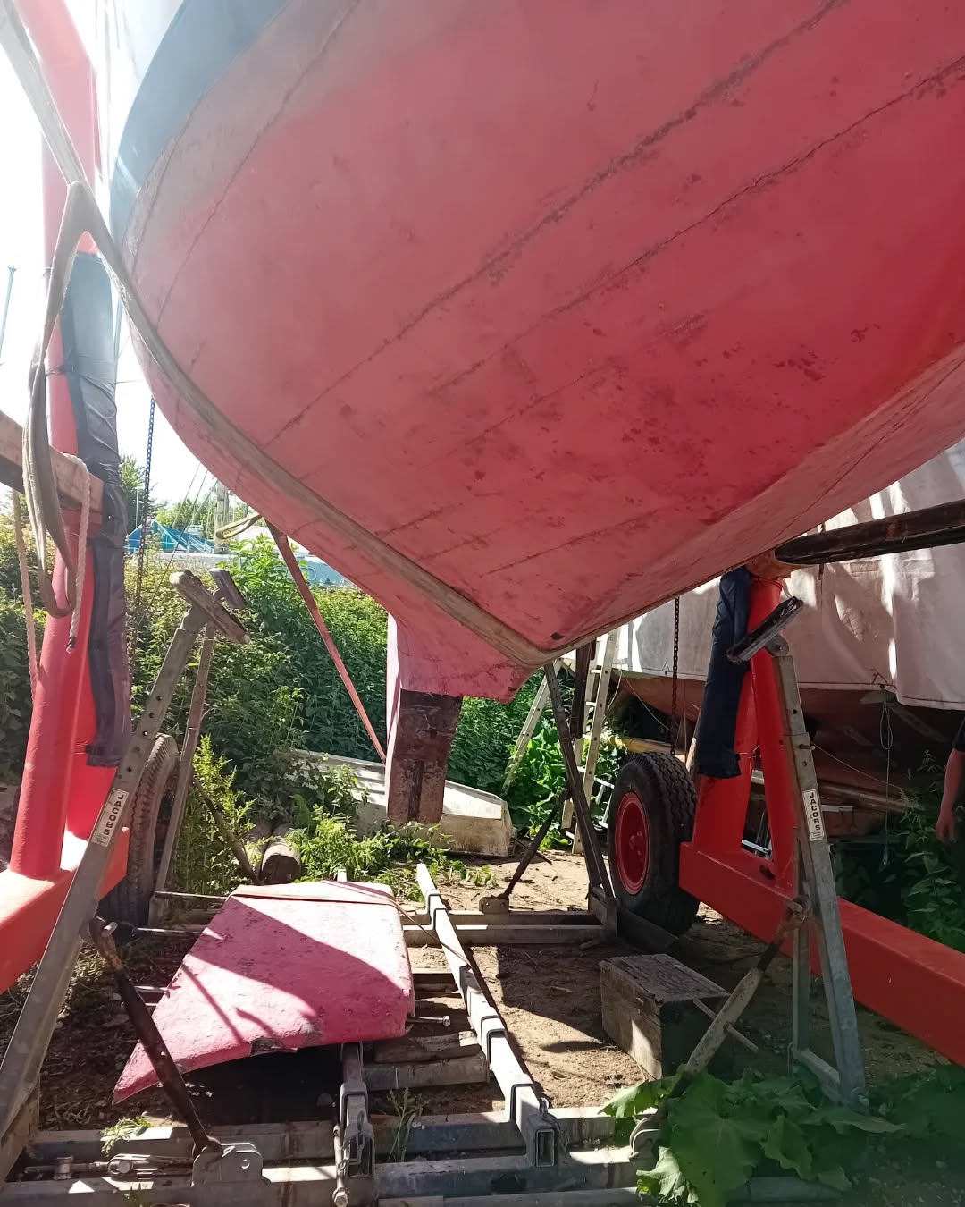 Addressing some leaking issues around the mast step.
