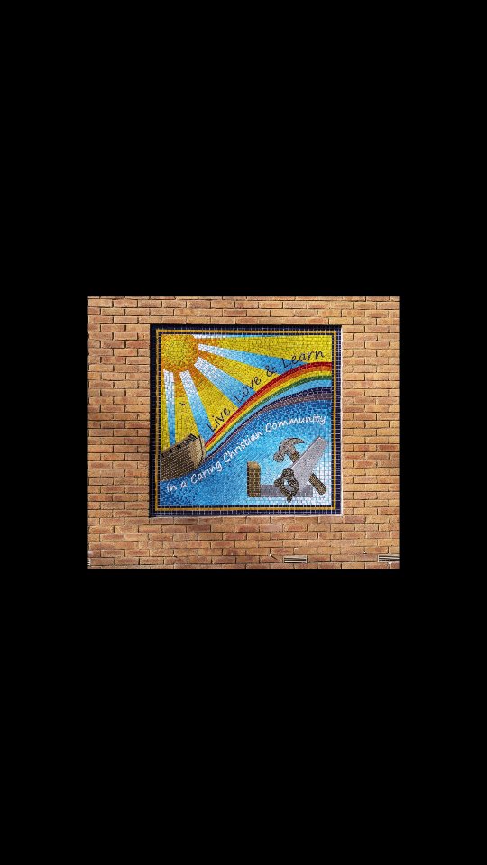 📍St Joseph's Catholic Primary School, Bishop Storford.
Two beautiful mosaics, creating a really warm welcome when you come in to the school. Created with the pupils during one of our school workshops, they were designed by Paul Siggins to encapsulate the schools values and logo.
#schoolmosaic #schoolproject #schoolworkshops #themosaicstudio #paulsiggins #stjosephs #education #educational #artineducation #mosaicart #mosaicproject #mosaicsforschools #schoolmemories #schooldays #thingstomakeanddo #craftworkshop #artsandcrafts #schoolart #schoolartproject #ihavethisthingwithcolour