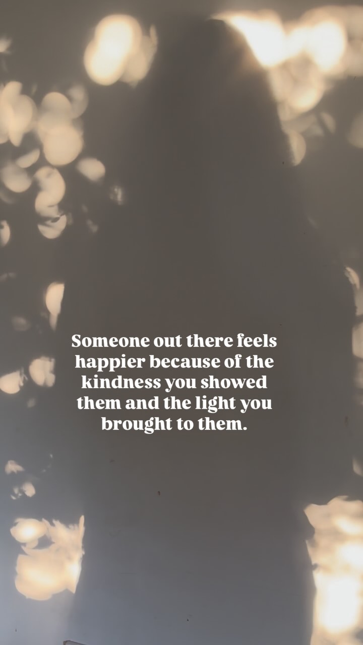 I had a beautiful email last night, just a few words from someone who had been on a class. She said my ‘kind words and soft spirit elevated her soul in a world where she felt so much disillusion’ This blew me away.
I hadn’t done anything special in the class, her camera was off as she was in a café watching on a very weak Internet signal so she and I had not had much interaction at all, but she felt she wanted to email me. There was no need for her to contact me but her active kindness absolutely touched my heart last night.
Your words and actions can make a difference, and you may never know just how that difference is felt.
❤️