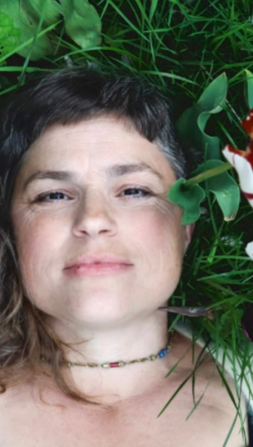 WILD SONG WOMEN’s RETREATS open now. May 31st/1st June or July 19/20th
An opportunity for you to open your voice in ways you’ve previously dreamed of but not dared to do!
Fun, playful, deep, safe, healing, joyful, transformative weekends with a small group of other women, immersed in the beautiful nature of Avalon Permaculture Gardens, Nr. Glastonbury.
Dm me if you’re interested.
May June retreat £225 or £180 conc
July retreat early bird price £180
Includes veggie lunch on both days 10-5pm
#healingretreat #voiceasahealingtool #freeyourvoice #wildsong #womensvoices #authenticvoice