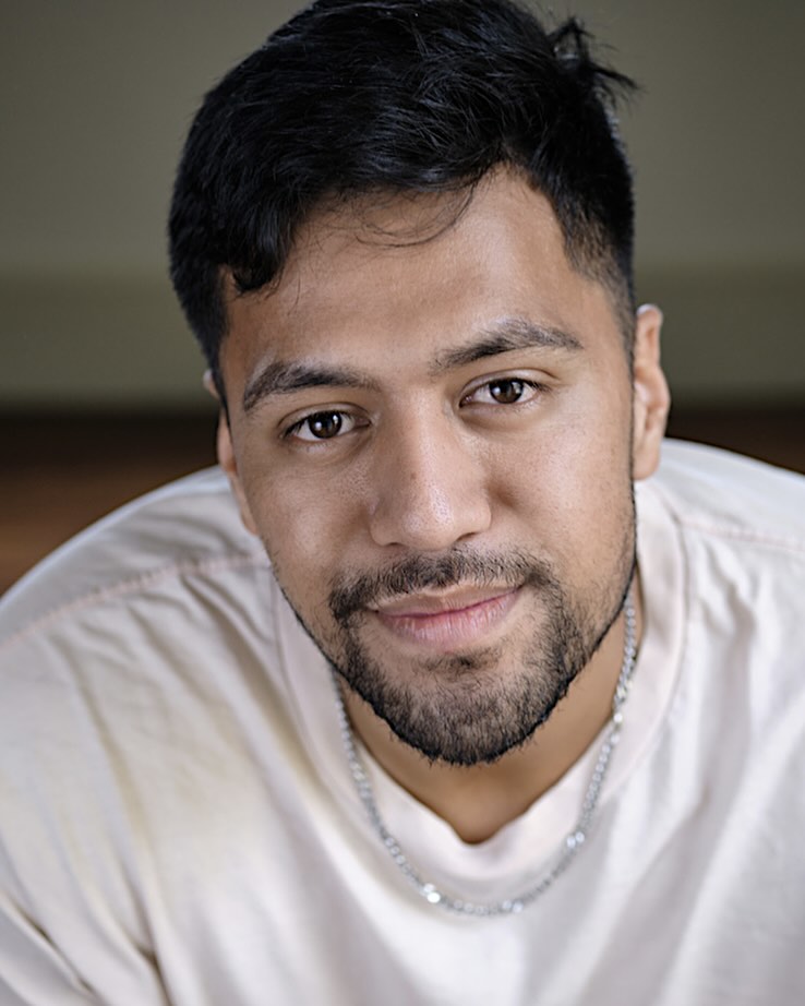 Meet Roy Iro – dynamic, funny, and an all-round fantastic human being, proudly represented by us here at TMH Management.
Roy’s the kind of actor who lights up a room (and a screen) with his energy, humour, and total commitment to the craft.
.
.
You might’ve spotted him as the ever-cool Jasper in Time Bandits (Apple TV+)
.
.
Iro’s versatility is evident in his portrayal of Edmond “The Eggbeater” Egmont in Wellington Paranormal (2018)
Whether he’s throwing himself into epic action scenes, nailing comedic timing, or just being an absolute legend on set, Roy brings 110%—and then some.
.
.
He’s got the kind of presence you don’t forget and the kind of vibe everyone wants more of.
Keep your eyes on Roy Iro—big things are happening.
.
.
#nztalent #tmhtribe⚔️ #wellingtonparanormal #timebandits #inthedepths #everyonelovesroy