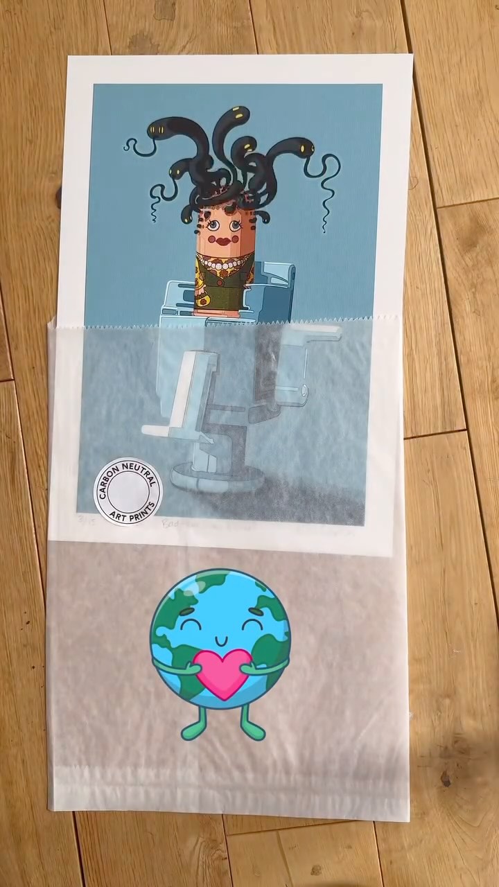 This print is currently available to buy from the @londonlighthousegallery and the #royalscottishacademy. All my prints are fulfilled by @theprintspace who do amazing quality prints. I’m always so happy with how they turn out. #fineartprint #uniqueartwork