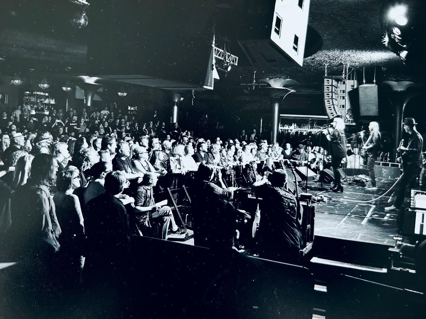 Incantio is a new music catalog created by musicians, looking to give visual content creators more choices for their works.
It’s that simple. We want to connect the right music with the right audience.
(Photo from @rockfordsband show at the Showbox in Seattle)
#incantio #musicsync #musiclicensing #synclicensing #musicforcontent #indiemusic #contentcreators #musicdiscovery