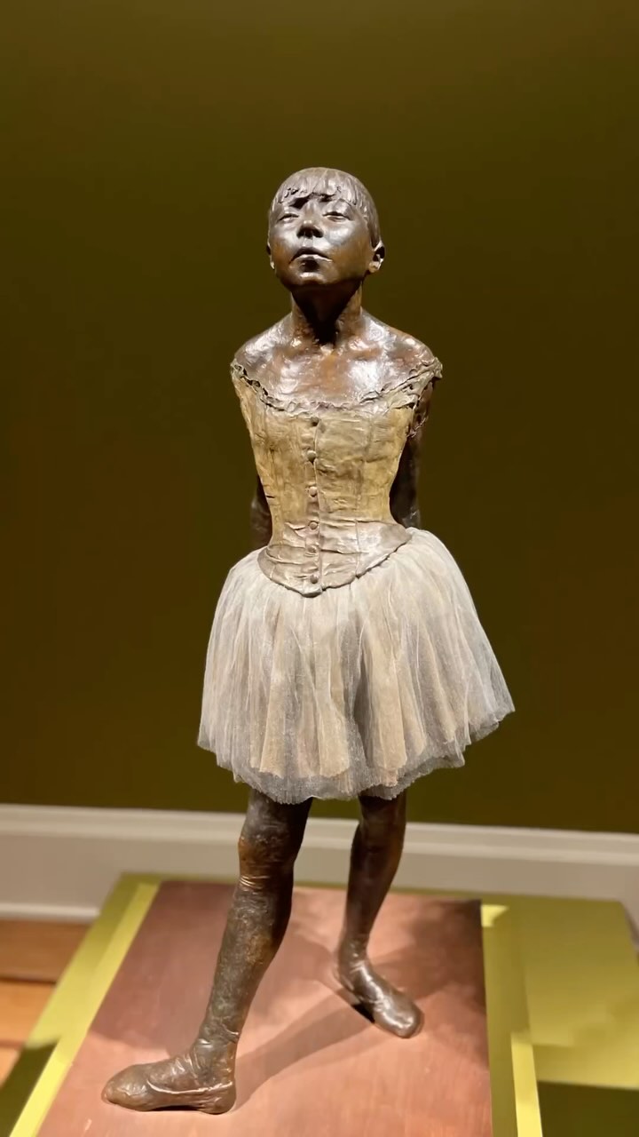 🖼️Museums are like time machines. Here are some of my favorite museums from Italy, the UK, Copenhagen, the US, and Spain. Each one told a story, sparked curiosity, and left me a little more inspired.
@t.h.e.louvre
@cincymuseum
@vmfamuseum
@lndnsciencemuseum
@national_museum_of_denmark
@smkmuseum
@museupicasso
@mocomuseum
Happy International Museum Day!
#internationalmuseumday #museumlover #worldtraveller #myrooftopstories #museumsoftheworld