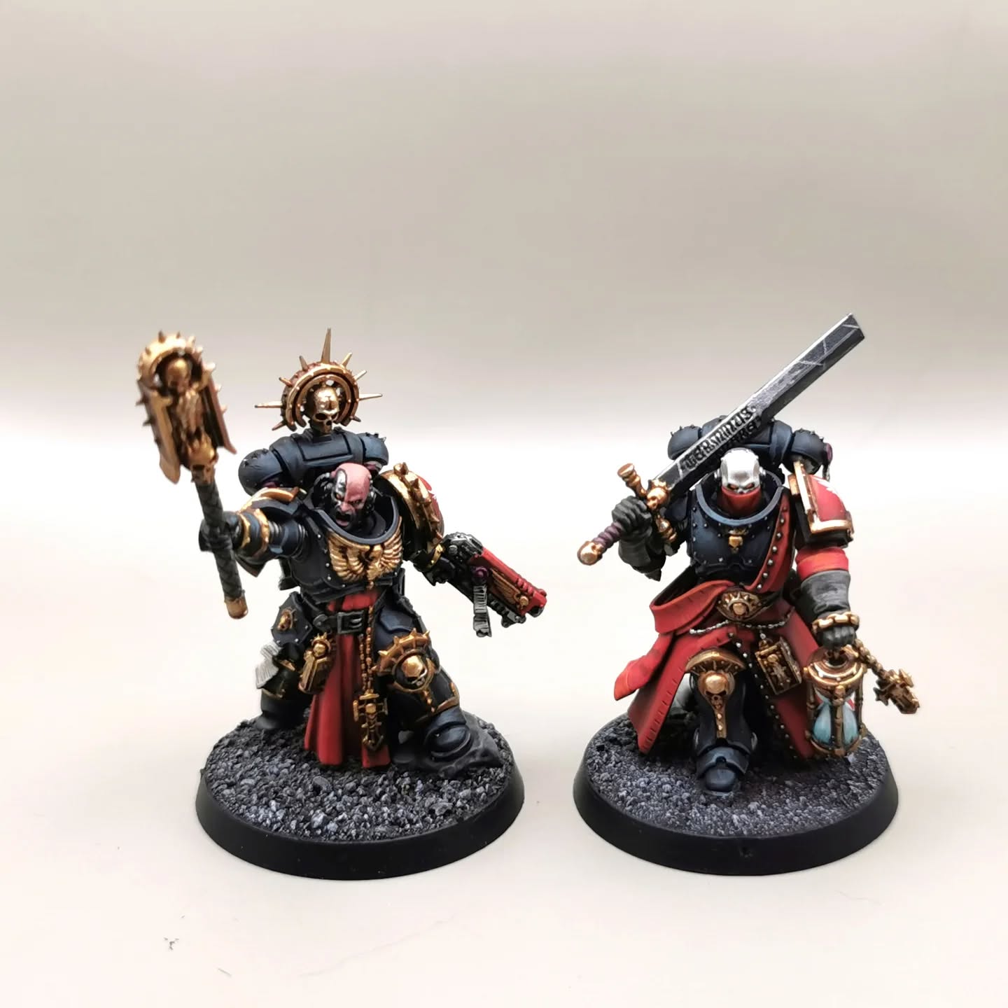 Blood Angels Chapelain + Judicar !
Niveau 2 - Table Top Confirmé
Pièce individuelle
Schéma standard
#painting #paintingminiature #miniatures #Gamesworkshop #Warhammer #Warhammer40000 #warhammer40k #Warhammercommunity #warco #bloodangels #bloodangelpainting #bloodangel #bloodangels40k #spacemarines #spacemarinescheme #paintingwarhammer #primaris #primariscaptain #primarisbloodangels #primarisjudiciar #judiciar #primarischaplain #chaplain #chaplainbloodangels