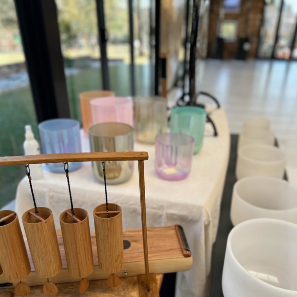 Upcoming CCY Sound Journey offerings:
Sunday 29 June in studio 🔮
Sunday 6 July for our Echoes of Water offering 🙏🏼
Email or DM me to secure your space as availability is limited.