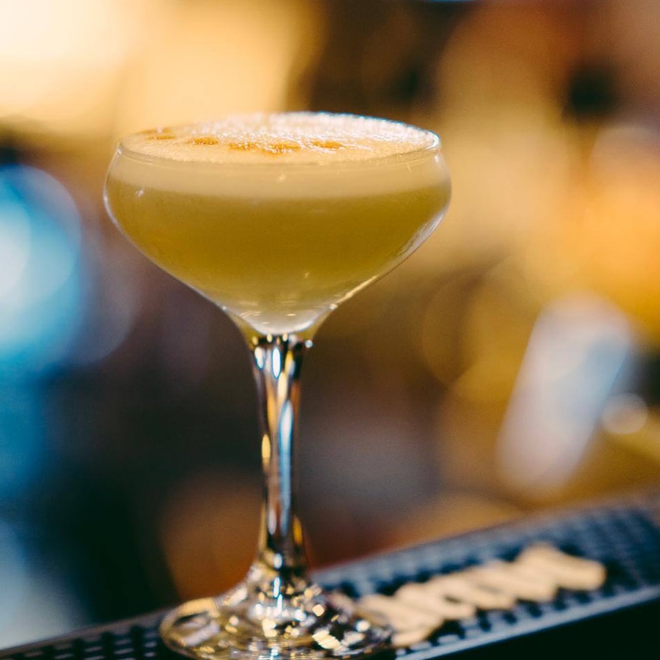 Like a favorite recipe, you are always on our minds — stop in and say hi! Old Fashioned’s and Manhattans are on special all day at Vieux Carré ✨
#oldfashioned #cocktails #drink #happyhour #craftcocktails #restaurant #upscale #dinner #eat #flowermoundfood #dentonfoodscene #dfw #fortworthfoodie #dallasfoodies #parkersquare