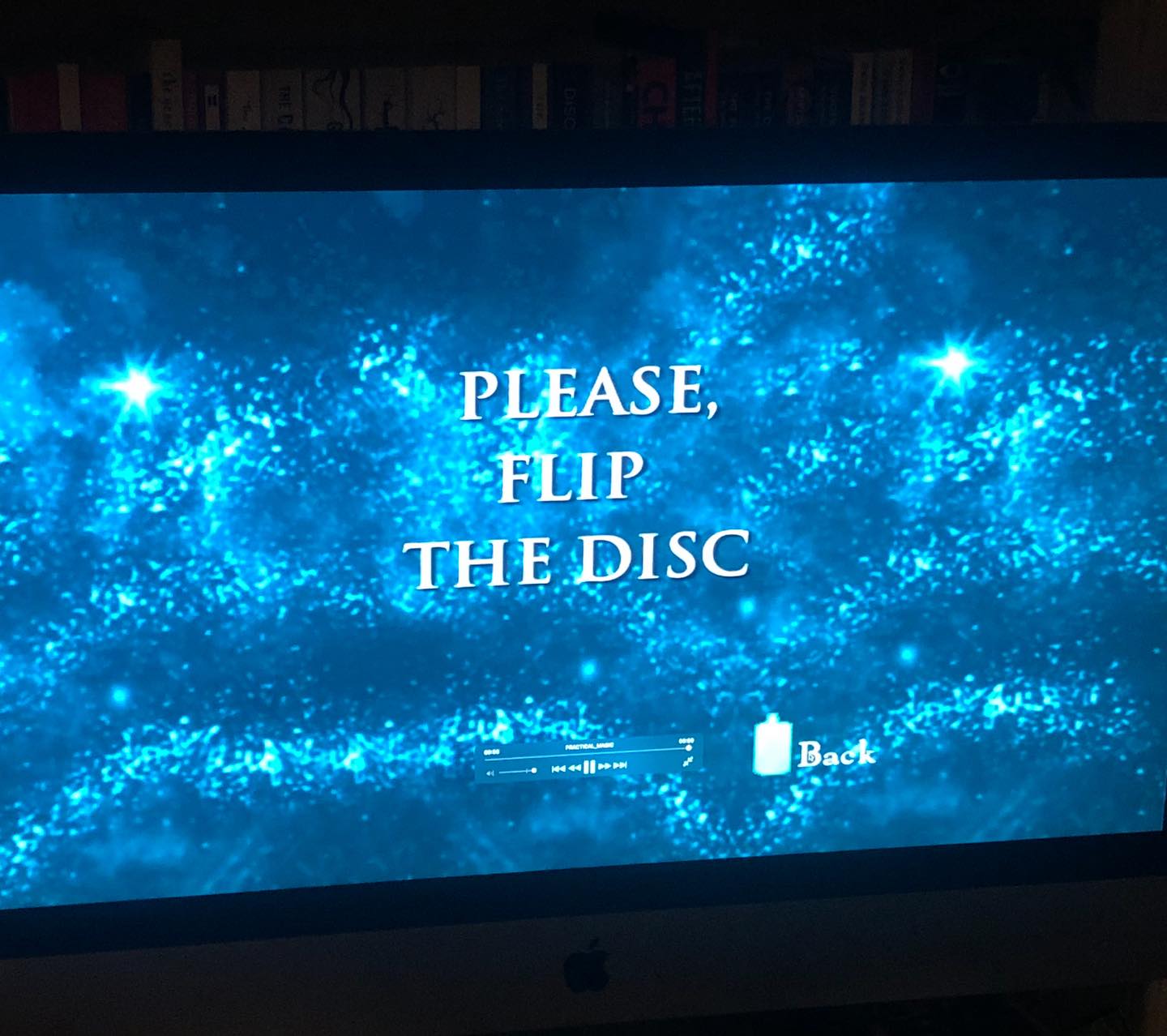 In this weekās blog⦠We live in a world of āsuggested nexts.ā How do we reclaim random media and socialising? As the algorithm makes us more sedentary, hereās how to get your āenrichment.ā Link in bio as always.
ā¢
ā¢
ā¢
#lists #algorithm #randomise #enrichment #unplug #dvd #musicleague #recleague