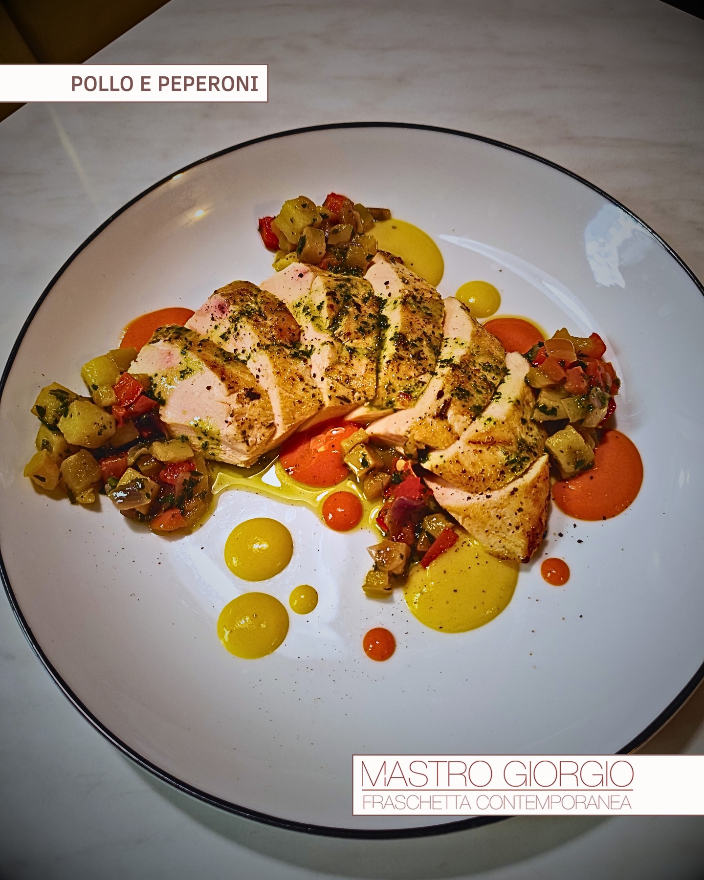 𝑷𝒐𝒍𝒍𝒐 𝒆 𝑷𝒆𝒑𝒆𝒓𝒐𝒏𝒊: 𝒖𝒏 𝒄𝒐𝒎𝒇𝒐𝒓𝒕 𝒇𝒐𝒐𝒅 𝒄𝒐𝒏 𝒖𝒏 𝒕𝒐𝒄𝒄𝒐 𝒄𝒐𝒏𝒕𝒆𝒎𝒑𝒐𝒓𝒂𝒏𝒆𝒐. 🐔🌶️
𝑈𝑛 𝑔𝑟𝑎𝑛𝑑𝑒 𝑐𝑙𝑎𝑠𝑠𝑖𝑐𝑜 𝑑𝑒𝑙𝑙𝑎 𝑐𝑢𝑐𝑖𝑛𝑎 𝑖𝑡𝑎𝑙𝑖𝑎𝑛𝑎, 𝑟𝑒𝑖𝑛𝑡𝑒𝑟𝑝𝑟𝑒𝑡𝑎𝑡𝑜 𝑐𝑜𝑛 𝑙𝑎 𝑐𝑟𝑒𝑎𝑡𝑖𝑣𝑖𝑡𝑎̀ 𝑑𝑖 𝑀𝑎𝑠𝑡𝑟𝑜 𝐺𝑖𝑜𝑟𝑔𝑖𝑜. 𝐿𝑎 𝑡𝑒𝑛𝑒𝑟𝑒𝑧𝑧𝑎 𝑑𝑒𝑙 𝑝𝑜𝑙𝑙𝑜 𝑠𝑖 𝑠𝑝𝑜𝑠𝑎 𝑎𝑙𝑙𝑎 𝑝𝑒𝑟𝑓𝑒𝑧𝑖𝑜𝑛𝑒 𝑐𝑜𝑛 𝑙𝑎 𝑑𝑜𝑙𝑐𝑒𝑧𝑧𝑎 𝑑𝑒𝑖 𝑝𝑒𝑝𝑒𝑟𝑜𝑛𝑖 𝑖𝑛 𝑢𝑛 𝑒𝑞𝑢𝑖𝑙𝑖𝑏𝑟𝑖𝑜 𝑑𝑖 𝑠𝑎𝑝𝑜𝑟𝑖 𝑐ℎ𝑒 𝑟𝑖𝑐𝑜𝑟𝑑𝑎 𝑐𝑎𝑠𝑎.
📍 Via Alessandro Volta, 36, 00153 Roma RM, Italia
𝐏𝐞𝐫 𝐢𝐧𝐟𝐨𝐫𝐦𝐚𝐳𝐢𝐨𝐧𝐢 𝐞 𝐩𝐫𝐞𝐧𝐨𝐭𝐚𝐳𝐢𝐨𝐧𝐢:
🔗 Link in bio!
☎️ +39 06 574 1369
🌐 www.mastrogiorgio.eu
#PolloEPeperoni #CucinaItaliana #ComfortFood #Tradizione #Innovazione #MastroGiorgioRoma #FraschettaContemporanea #RomaFood #ItalianFood #FoodLover