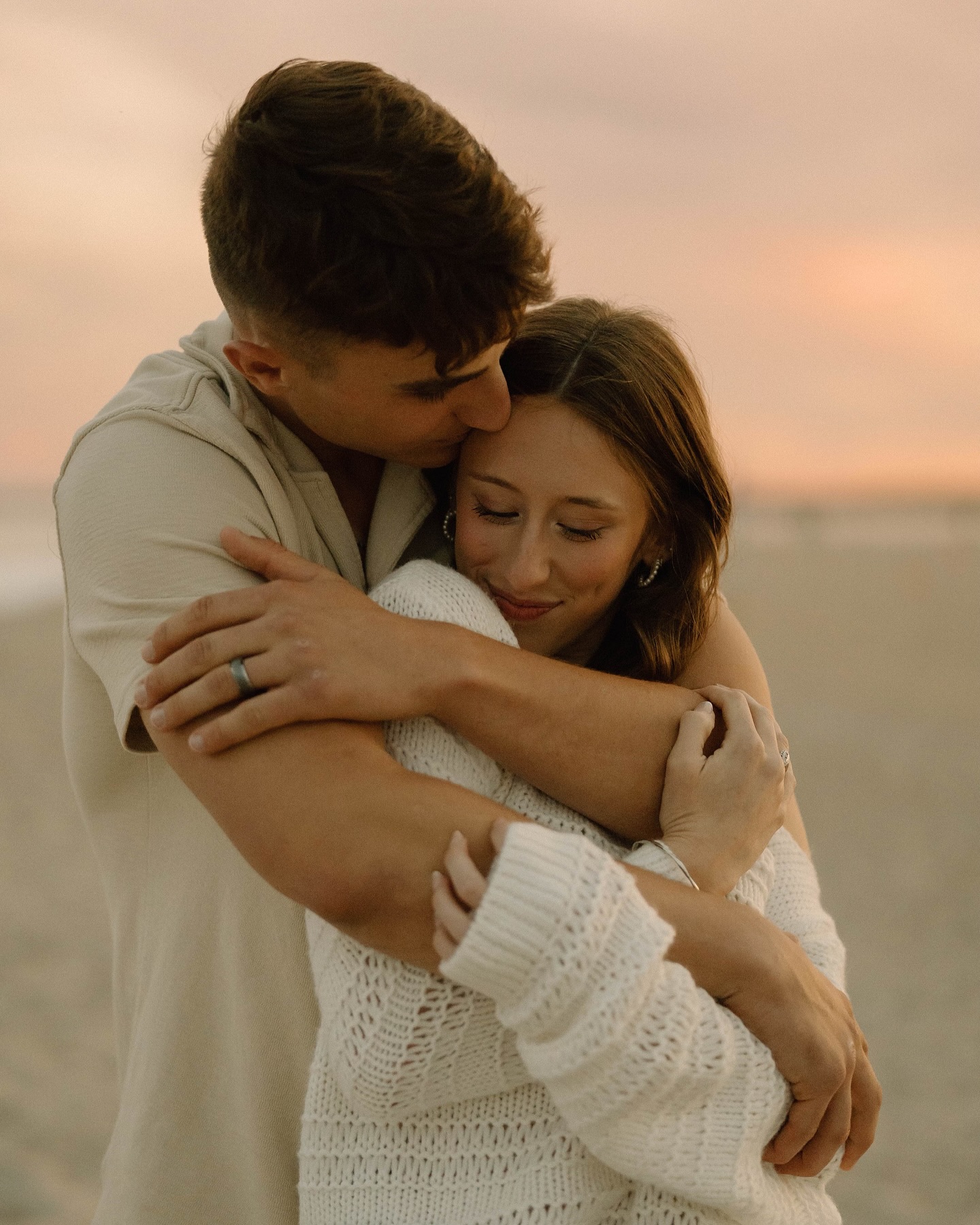 A rare & passionate love!!! Feeling grateful that I got to capture such a special bond between these two ๐ค
#wrightsvillebeachphotographer #wrightsvillebeachphotography #wilmingtonncphotographer #wilmingtonncphotography #topsailbeachphotographer