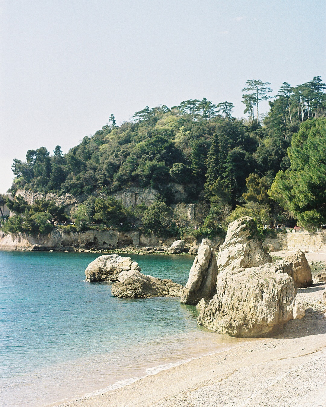 Triest on film 🌊
.
.
.
#italyvibes #analogefotografie #analoge_fotografie #analogeliebe #analogeurope #analogedit #analogecamera #filmcamera #filmphotography #filmphotographers #summerinthecity #zenitphoto #lifestlyephotographer #analogetravelphoto #travelstyle #travelbloggers #hungarianphotographer #traveldiary #kodakfilm #kodakmoment #kodakprofessional #filmphotography #travelphotography #analogtravelphotographer