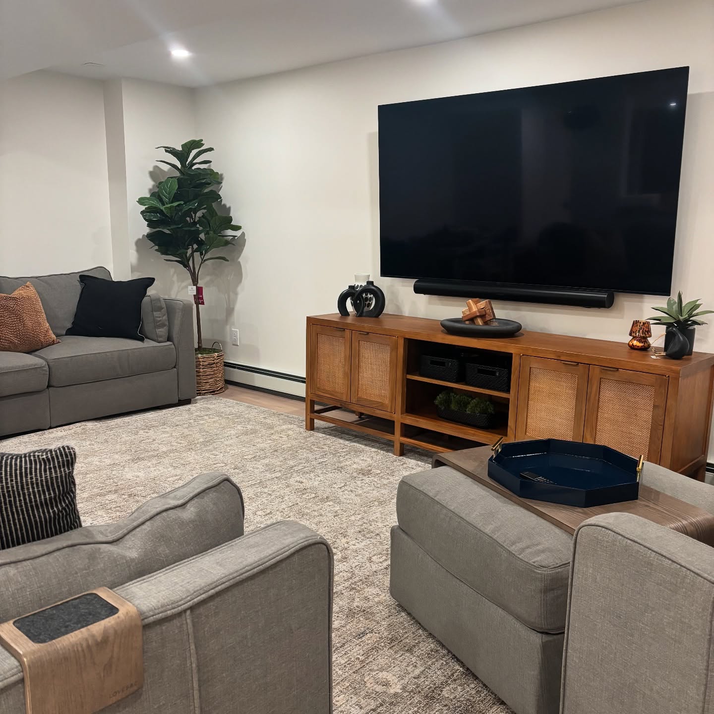 It’s those finishing touches that make a room! After tackling a basement renovation on their own, my clients reached out to help give their basement hangout a more finished look. Despite still waiting on a few pieces (art and an ottoman), we think this space deserves its moment on here. Swipe to see the before 📸
.
.
.
#basementremodel #basementrenovation #basementlife #homeinteriordetails #homeinteriordesign #homeinteriordecor #homestyledecor #homestyleinspo #homestyler #homestyleideas #homedecorations #bostoninteriordesigner #interiorstyles #interiorstylingideas #interiordecorationideas #interiorhomestyle #modernhomedecor