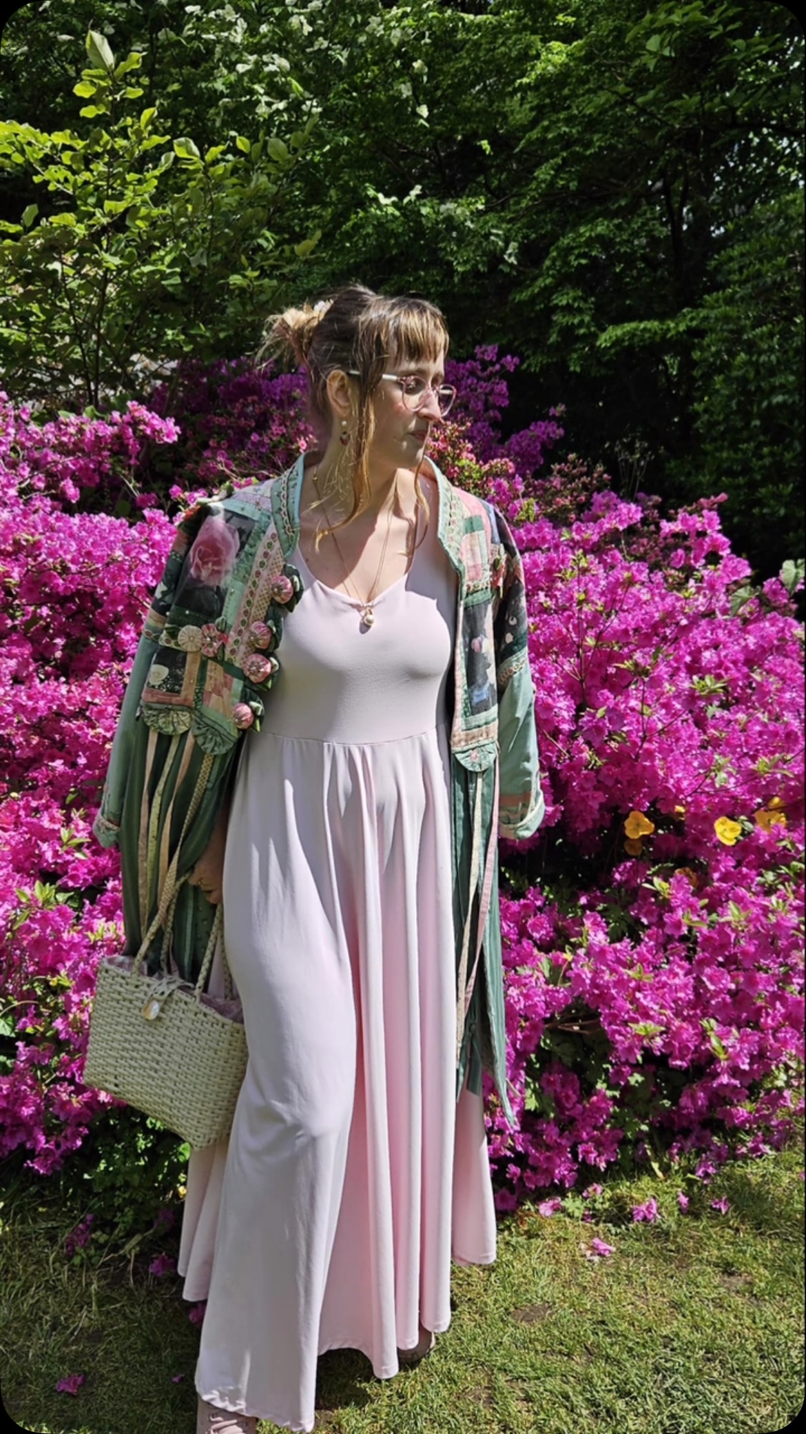 It isn’t easy being fulltime fairies but someone has to do it.🧚💐🪻