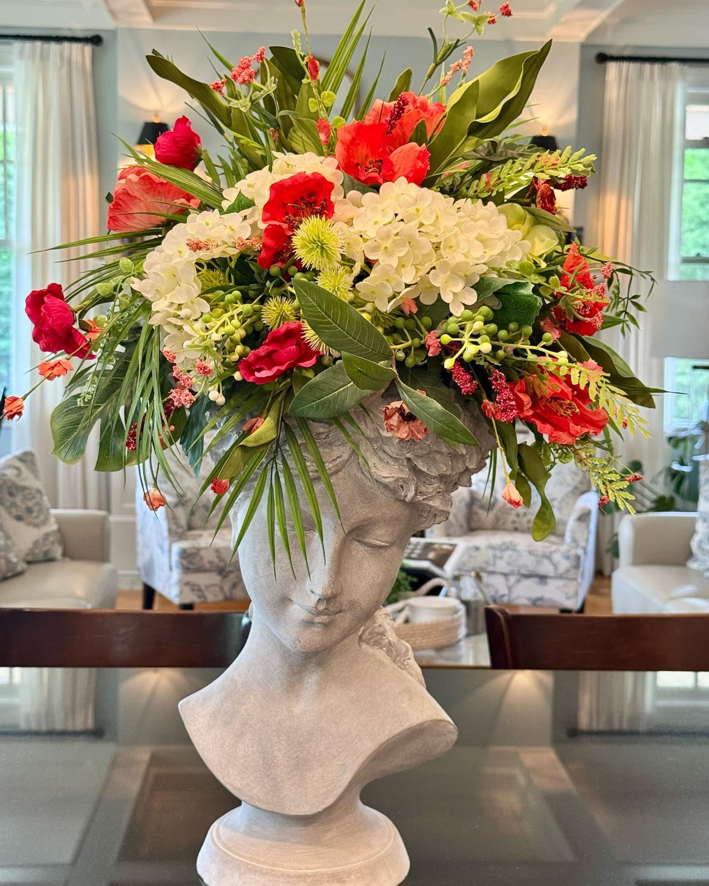 Yesterday I had fun giving this lovely bust vase a little makeover. I wanted a statement piece in my bathroom. It has a love black and white flower toile wallpaper and I really wanted something with a pop of colour.
✨
I found this pre-made bust at @homesensecanada on the clearance rack, I loved her face but felt her top wasn’t quite enough of a statement. I picked up two bundles of flowers with it and had fun creating when I got home. I was able to just add the new faux flowers and leaves in, they nestled nicely amongst the existing ones. I am so pleased with how it turned out. My bathroom feels elegant and beautiful!
#dawnmcconnellinspiredliving #bustvase #floral #floraldesign #diy #flowersofinstagram #flowers #homestyle #flowerdecor #traditional #traditionaldecor #popofcolour #sopretty
