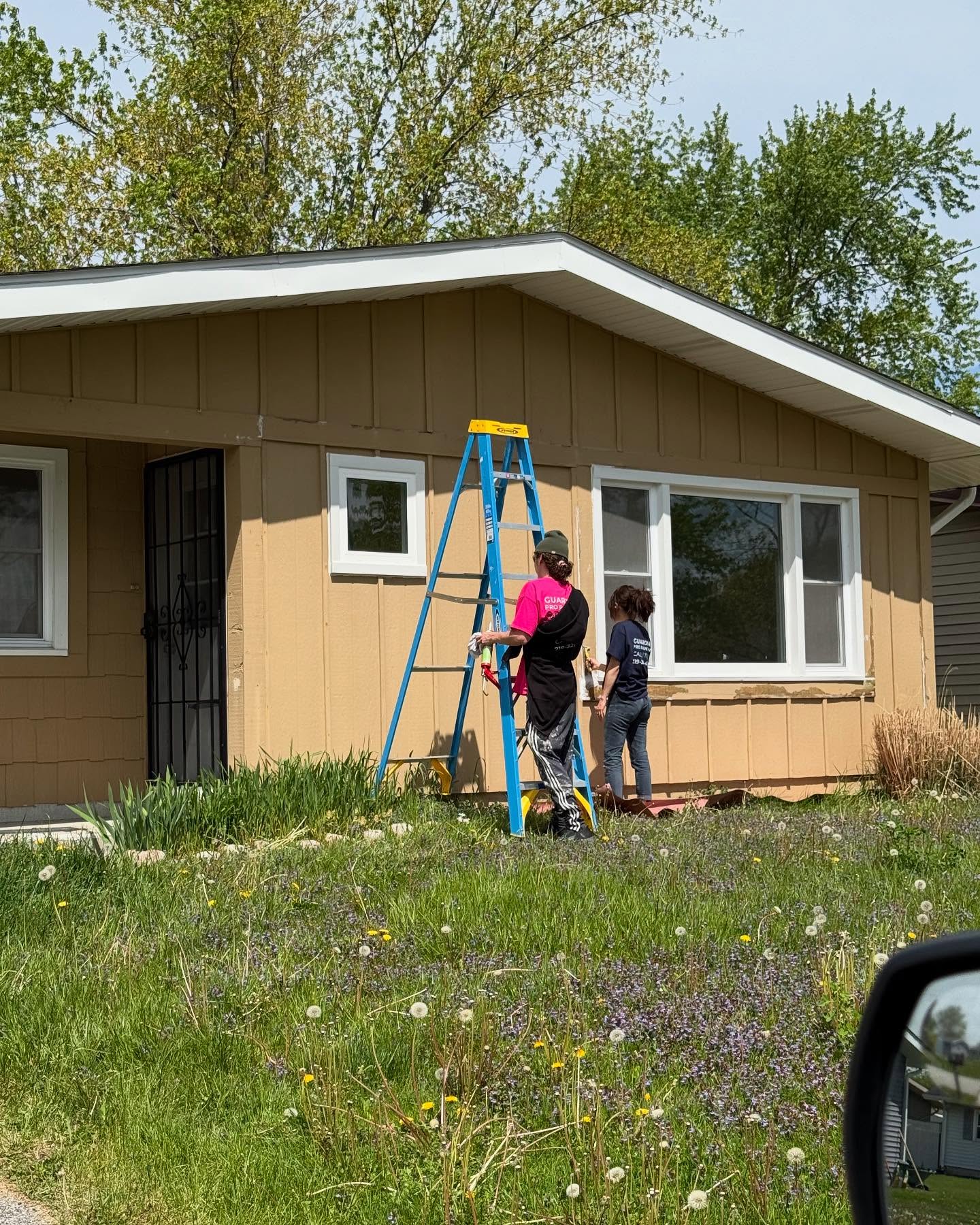 Brief one-day project for a seller who needed some patching and painting done quickly. Shoutout to our newest teammate Bailey who worked on this with Aiden and did an awesome job. Also, shoutout to @housetohomenwi who served this client and reached out. Guardian operates 24/7 on standby for our commercial clients and always here for our resi clients as much as we can be. Did what the SOW called for and got it done. #guardianpropainting