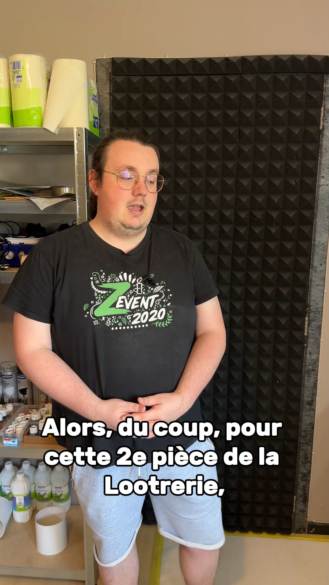 🖌️🎧 Bienvenue dans la pièce où la magie prend forme… et où on respire un peu.
Dans cette deuxième partie de notre visite, on vous montre l’endroit où on ponce, peint et lustre les masters, les dés, et même les petites figurines qu’on incruste parfois à l’intérieur.
Mais ce n’est pas que l’atelier “finitions”...
🎥 C’est aussi là où on monte toutes nos vidéos, où je m’enregistre, et parfois… où je joue un peu quand la journée est finie. 🎮
C’est la pièce la plus accueillante, vivante, et décorée de La Looterie — parce que, tout simplement, c’est là qu’on passe le plus de temps.
Un mélange de résine, de pigments, de playlists un peu trop longues, et de fou rires hors champ.
#visiteatelier #roomtour #miniature #finitions #dicecrafting #créationartisanale #dicegoblin
#lalooterie #artisanat #jdr #resine #handmade #pourtoi #faitmain #dnd #dés #dice #dnd5e #boutique #etsy