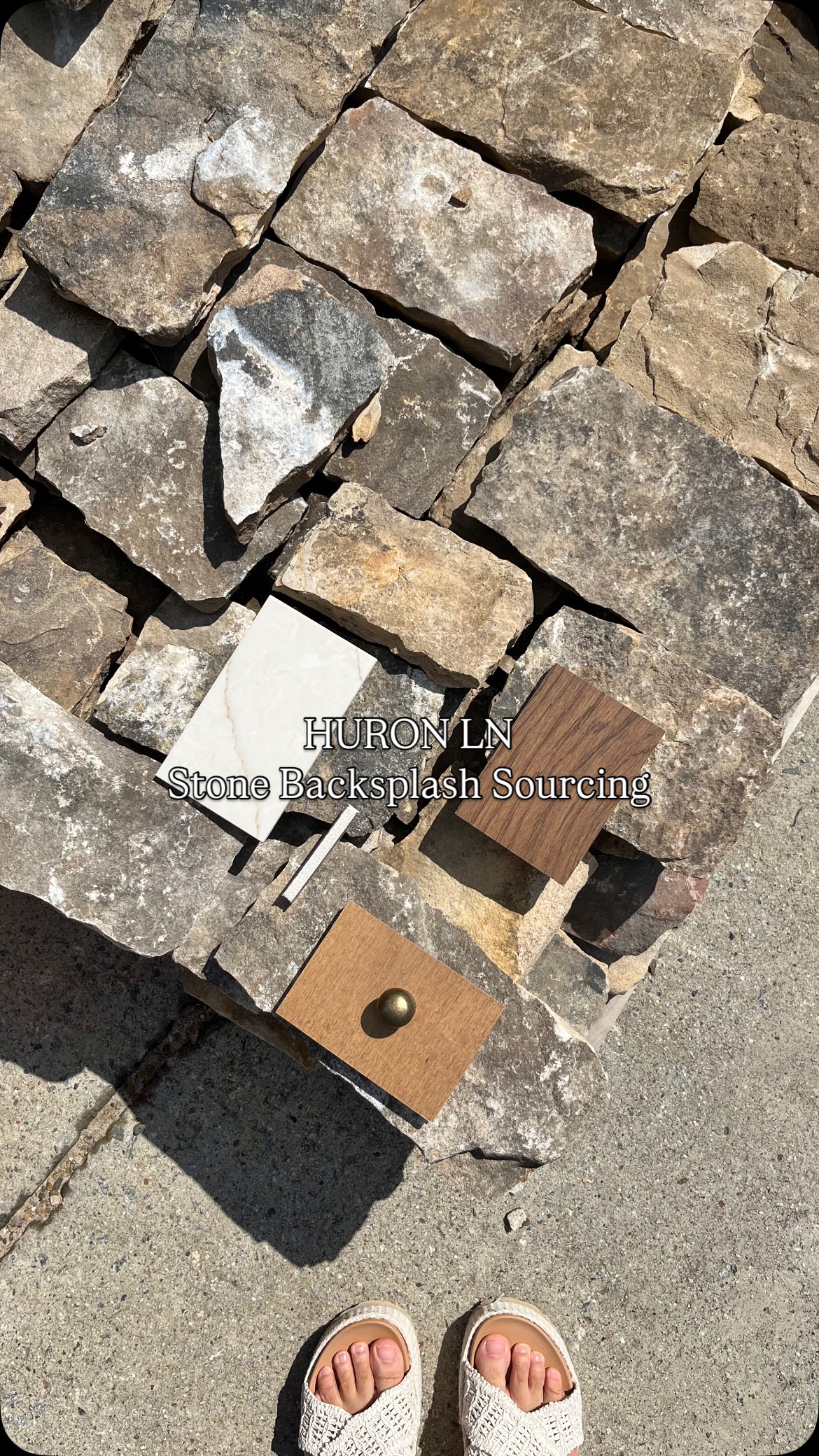A stone yard visit kinda day for the Huron Ln wet bar backsplash 🤎
#stoneyard #designprogress #wetbar #interiordesigner #interiordesignerlife #designlovers #designinspo #process #stone #designideas