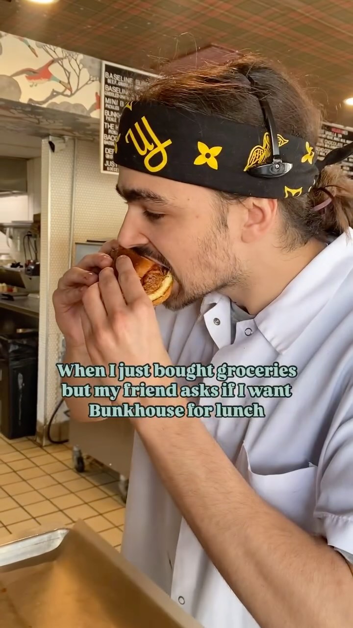 “Bunkhouse for lunch?” Is always gonna be a YES. 🍔