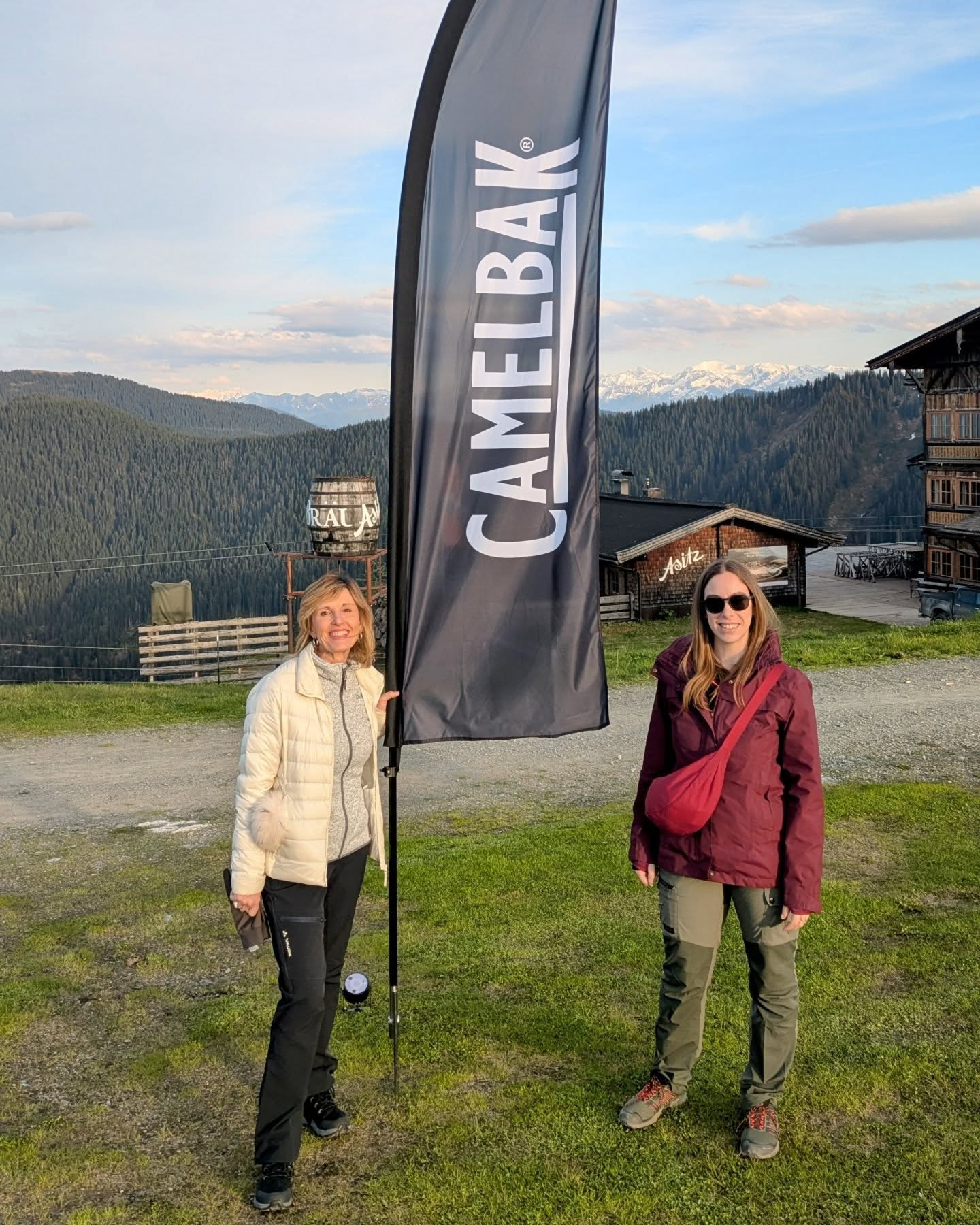 Two members of the Vitamina C team had the pleasure of joining the first-ever European Sales Meeting of the Revelyst Adventure Sports group (@camelbak , Giro, Bell, Fox) in stunning Leogang, Austria – the perfect setting to connect, share ideas and discover CamelBak’s exciting 2026 plans. 🏔🧡
We’re proud to be part of this inspiring team and help them grow their European PR. We're heading into the new season with fresh energy, stronger ties, and a clear vision. Thank you CamelBak and the Revelyst crew for having us on board!
#vitaminacpr