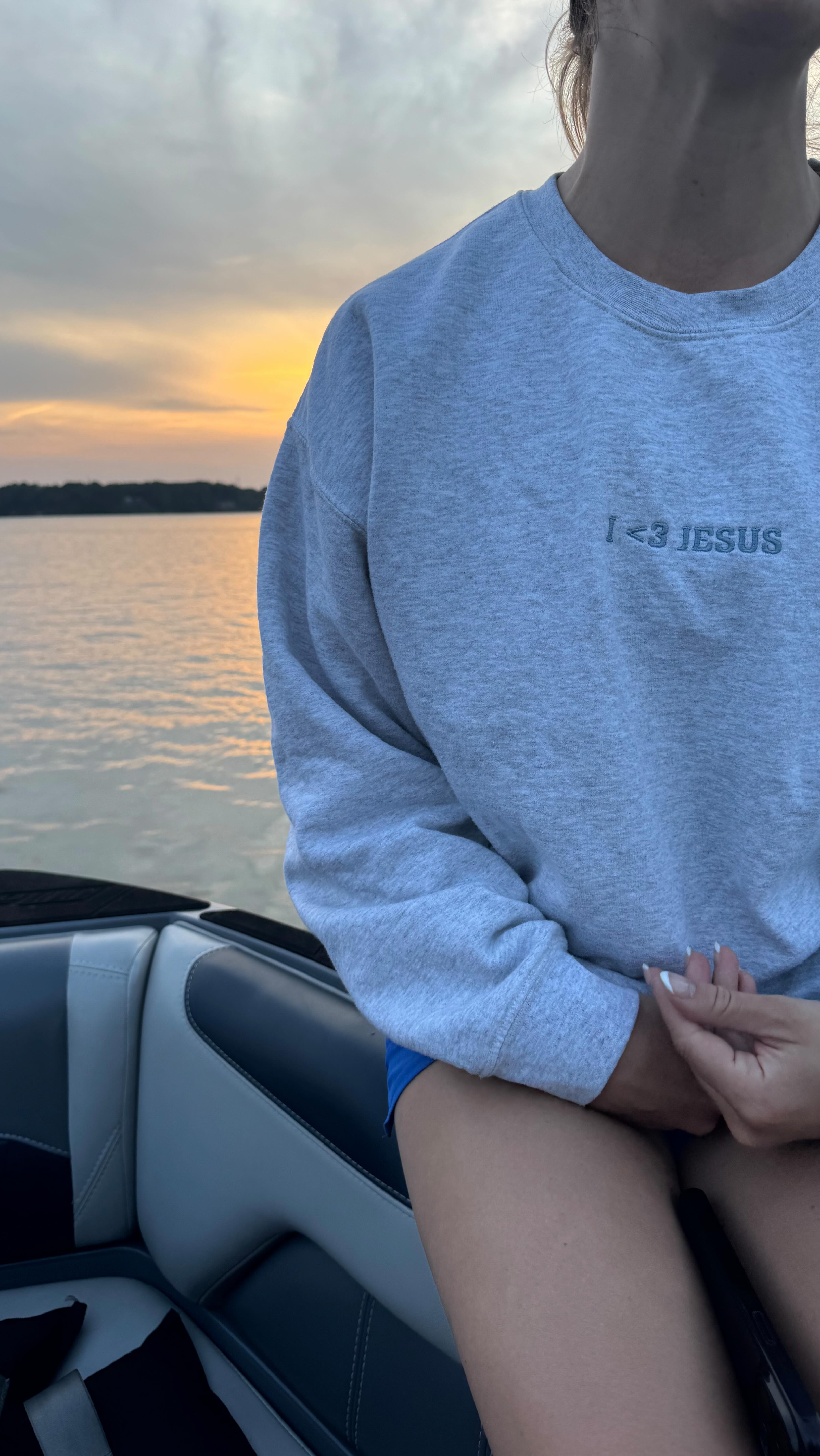 warm boat days and Gods artwork calls for a cozy crewneck! 🫶🏽✨🌅❤️🦋