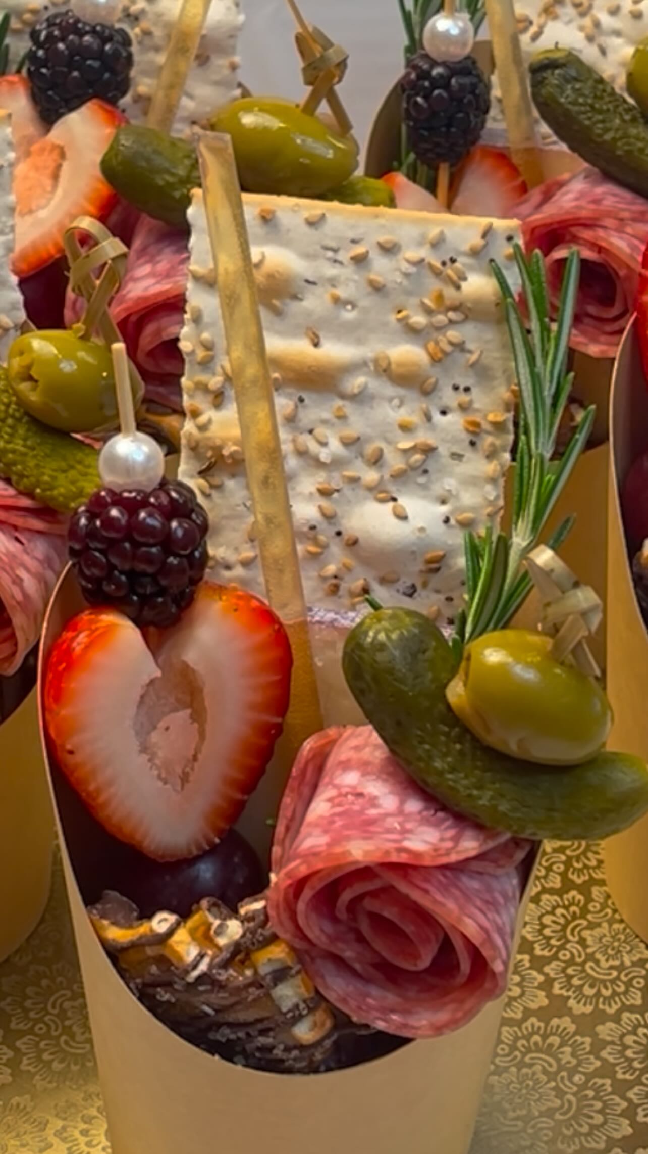 These little cups are perfect for the summer! ✨ Whether you’re hosting a bridal shower, birthday, or brunch, charcuterie cups are the perfect grab-and-graze option.
🧀 No line, no wait, no crowd
🍓 Everyone gets their own mix of goodies
🧼 Easy to serve and easy to clean
👀 And they look soooo good!
📍 Live in Tampa and want these for your next event, stress free? Hit the link in bio to place your order!
💌 Prefer to DIY? DM me “CUPS” and I’ll send you my Amazon faves (cups, picks, + all the good stuff)
Save this post for your next event idea! 🥂