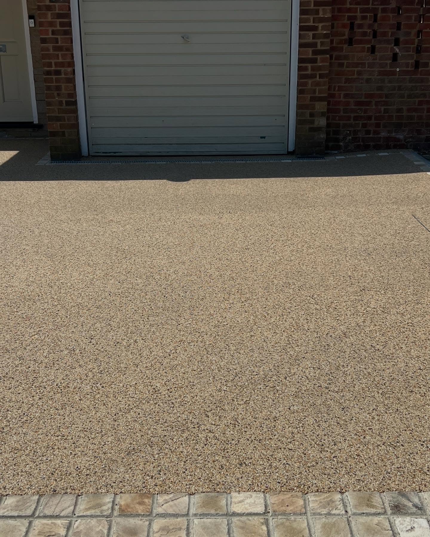 Resin bound driveway (wheatsheaf)