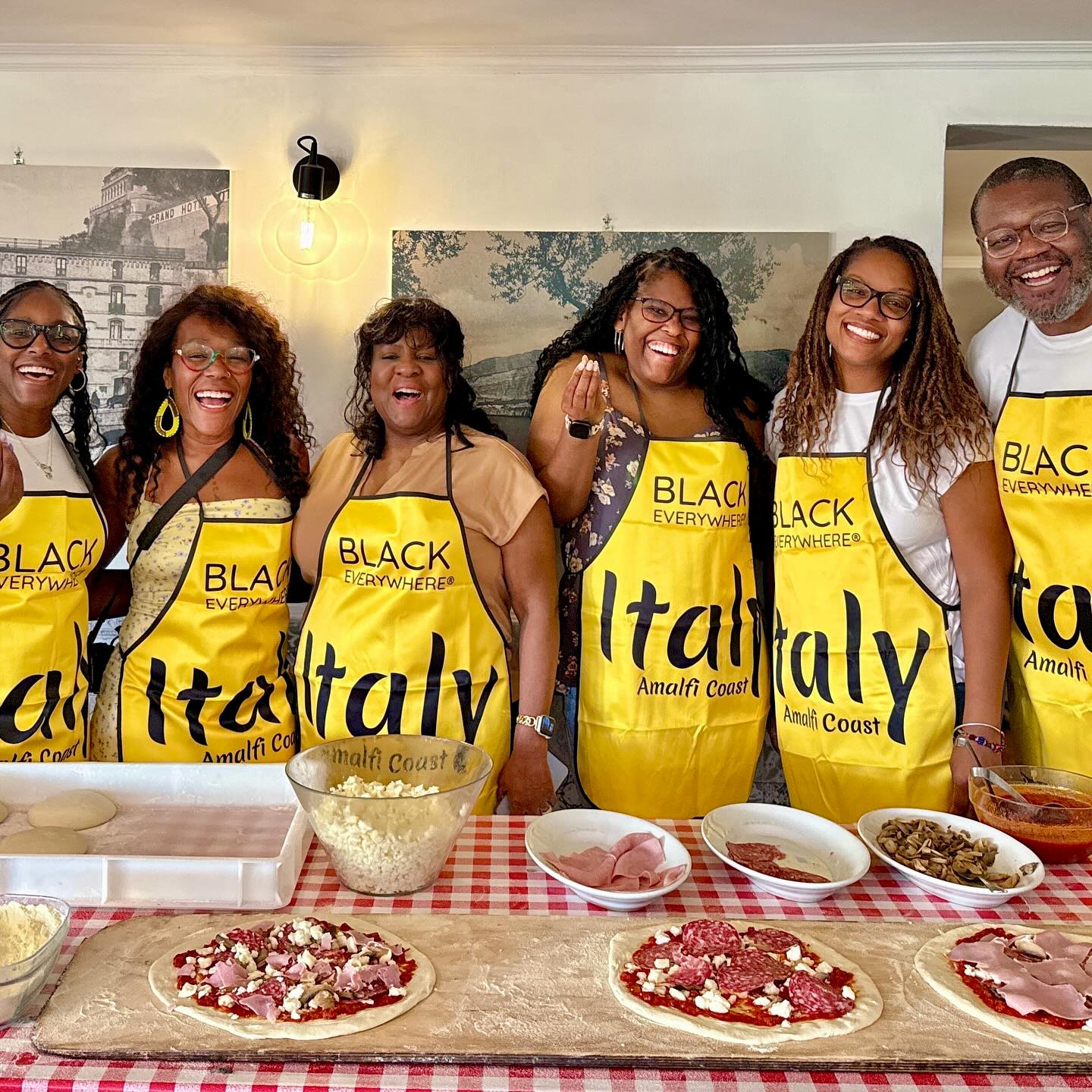 One villa. Countless memories.
From homemade pizza and seaside laughter to rooftop views and unexpected rain, our time in Italy was everything we needed… and more. This crew showed up with joy, curiosity, and an unmistakable Black presence.
Swipe through for a few favorite moments.
#BlackEverywhere #BlackItaly #BlackTravel