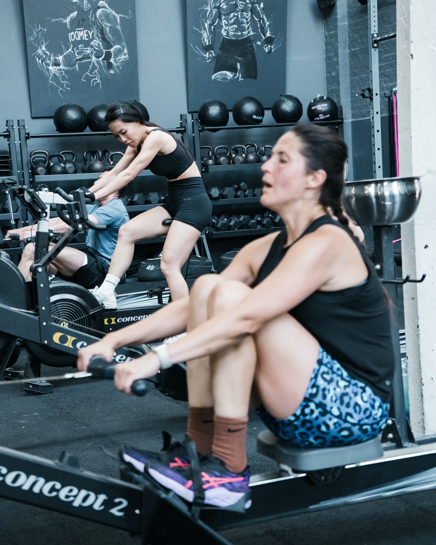 Nothing beats the post-workout high 💥🔥
Strong gals vibin’ , sweating, and feeling like superheroes 🦸♀️