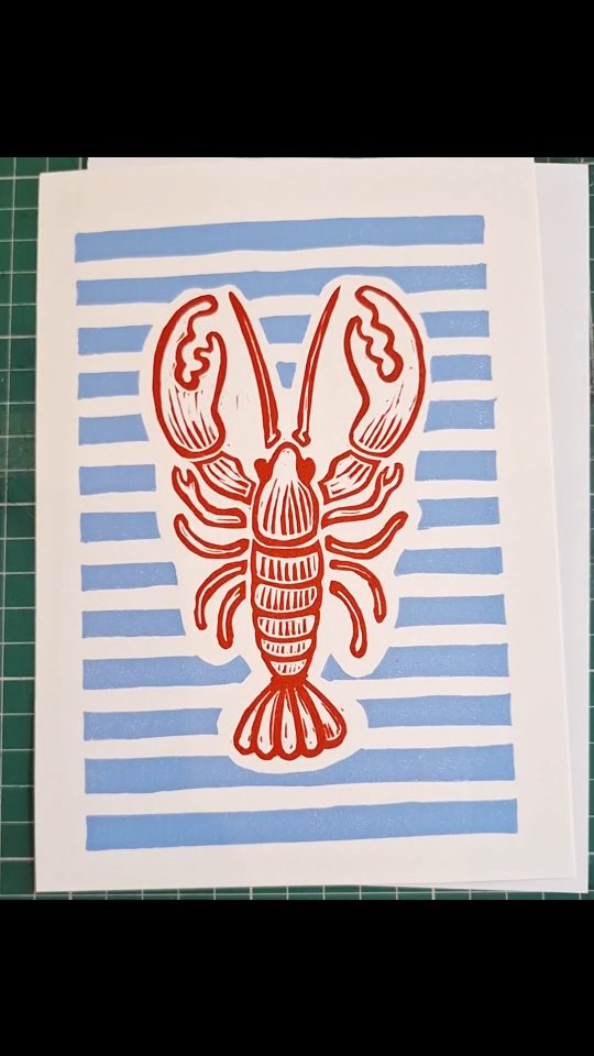 Printing day!đŚ
.
.
.
.
#printmaking #studiolife #printingday #printmaker #artforsale #printsforsale #lobster #lobsterprints #seafood #seafoodprint #peelreveal